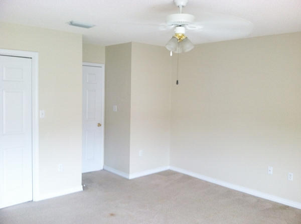 PORT DIXIE - Residential Lease