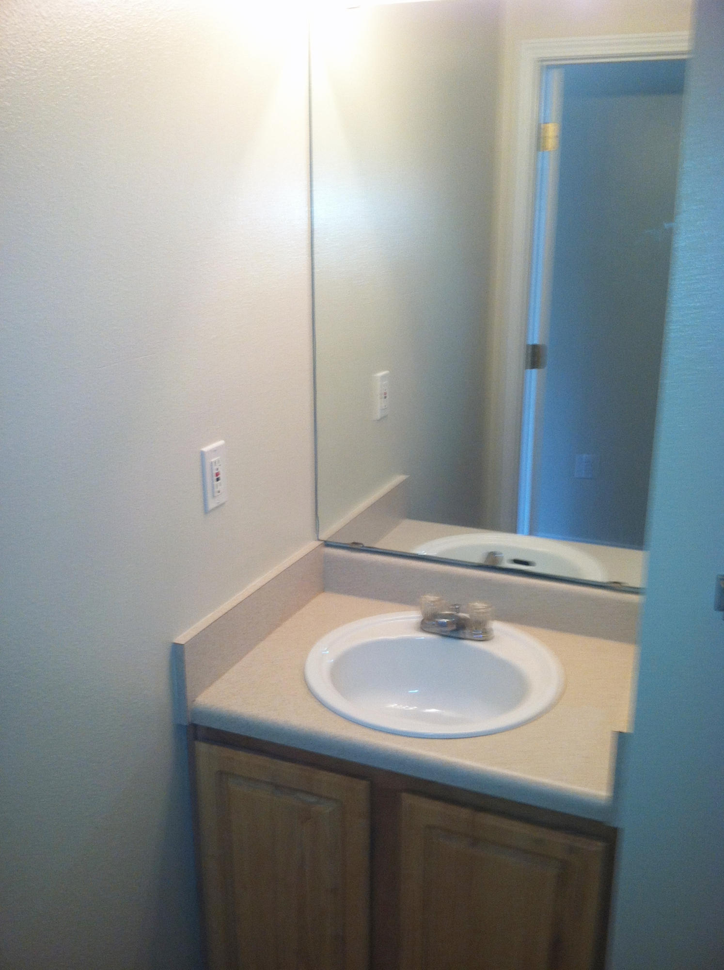 PORT DIXIE - Residential Lease