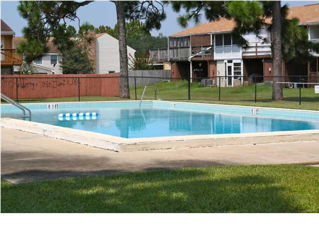 PORT DIXIE - Residential Lease