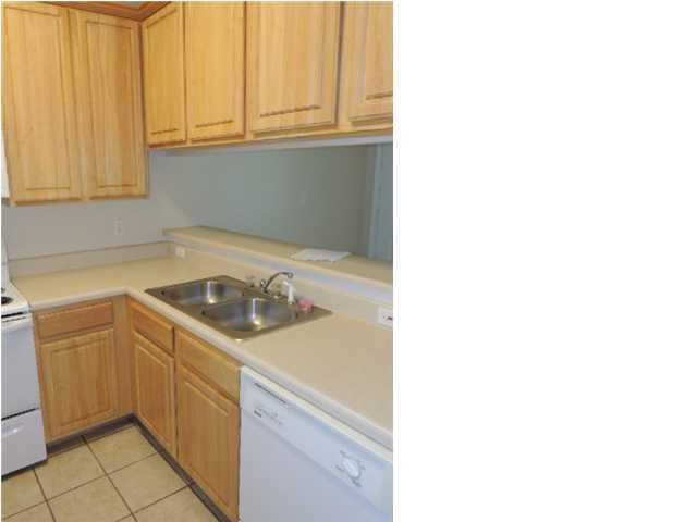 PORT DIXIE - Residential Lease