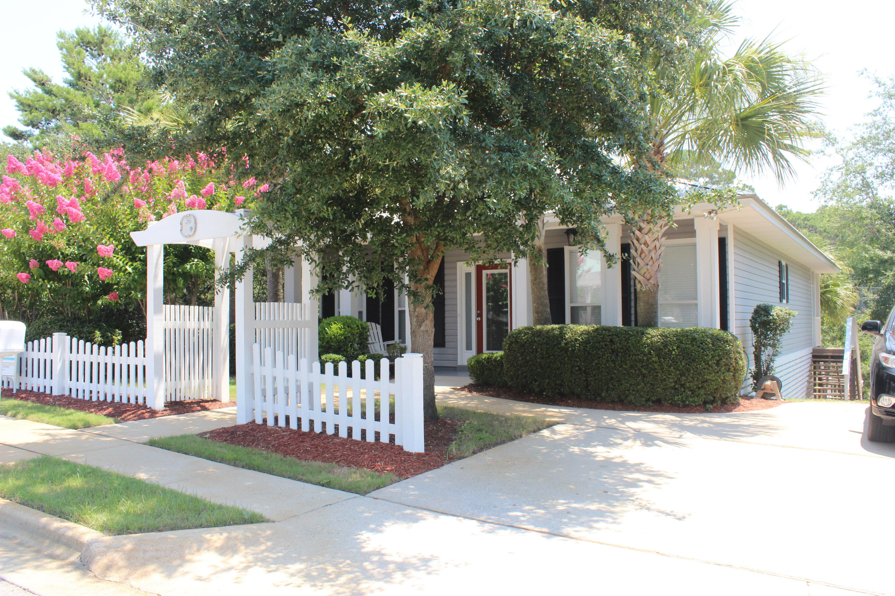 SEA DUNES - Residential