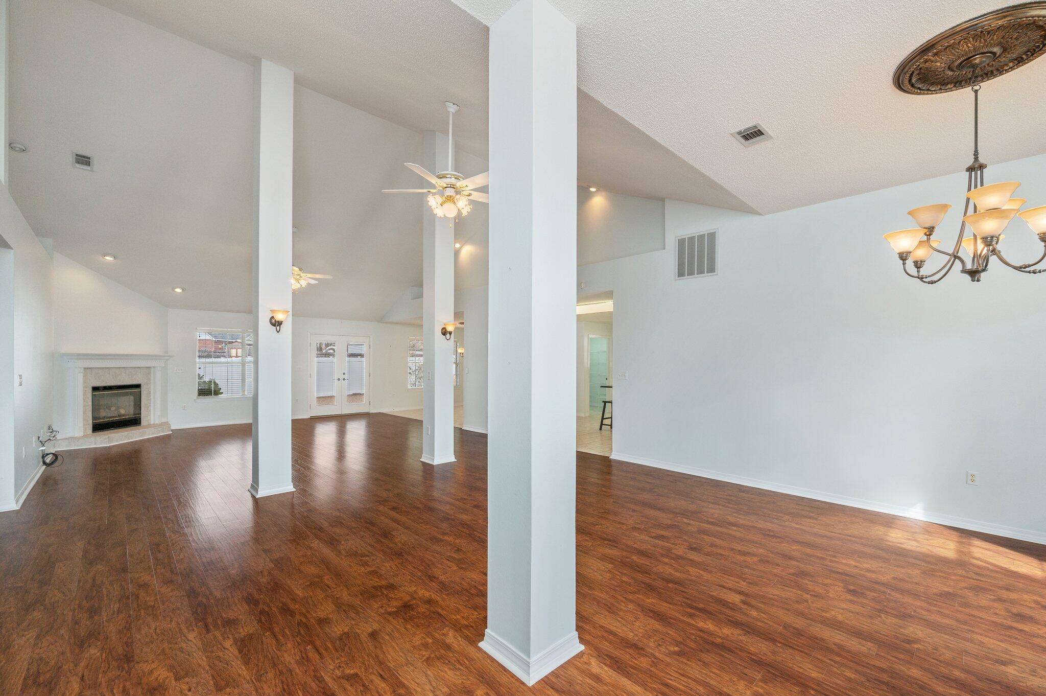 STEEPLECHASE PH 3 - Residential