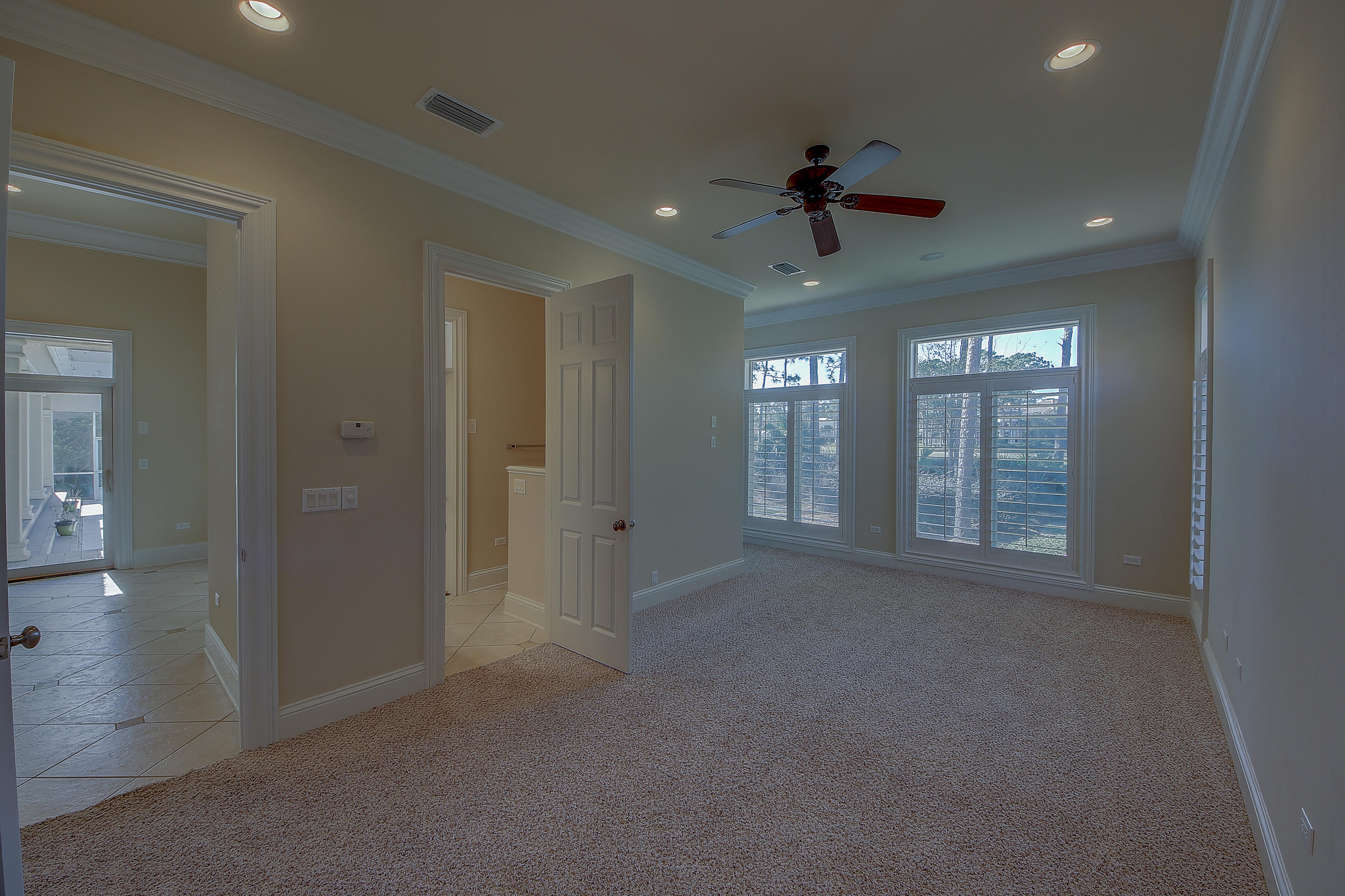 BURNT PINE - Residential