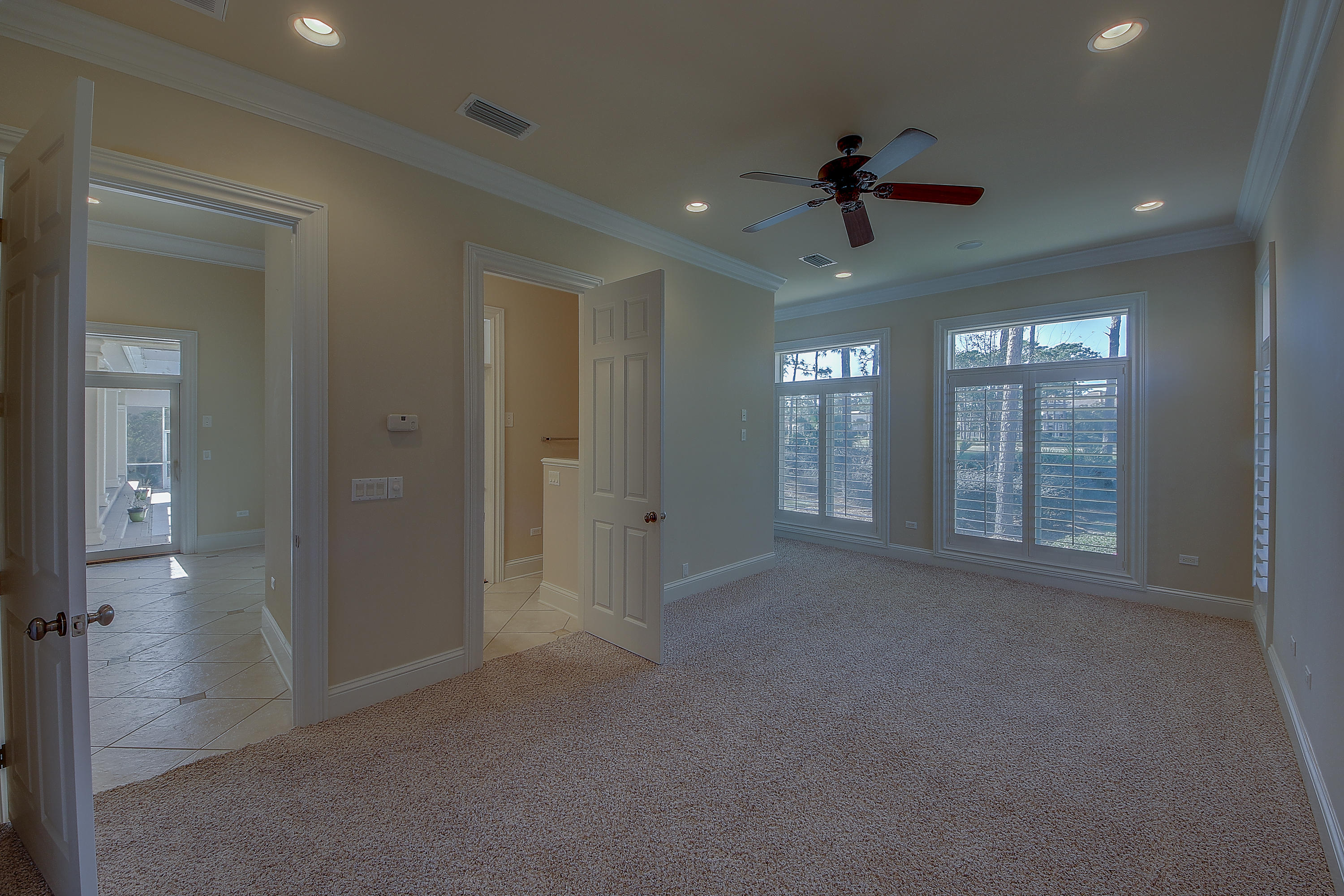 BURNT PINE - Residential