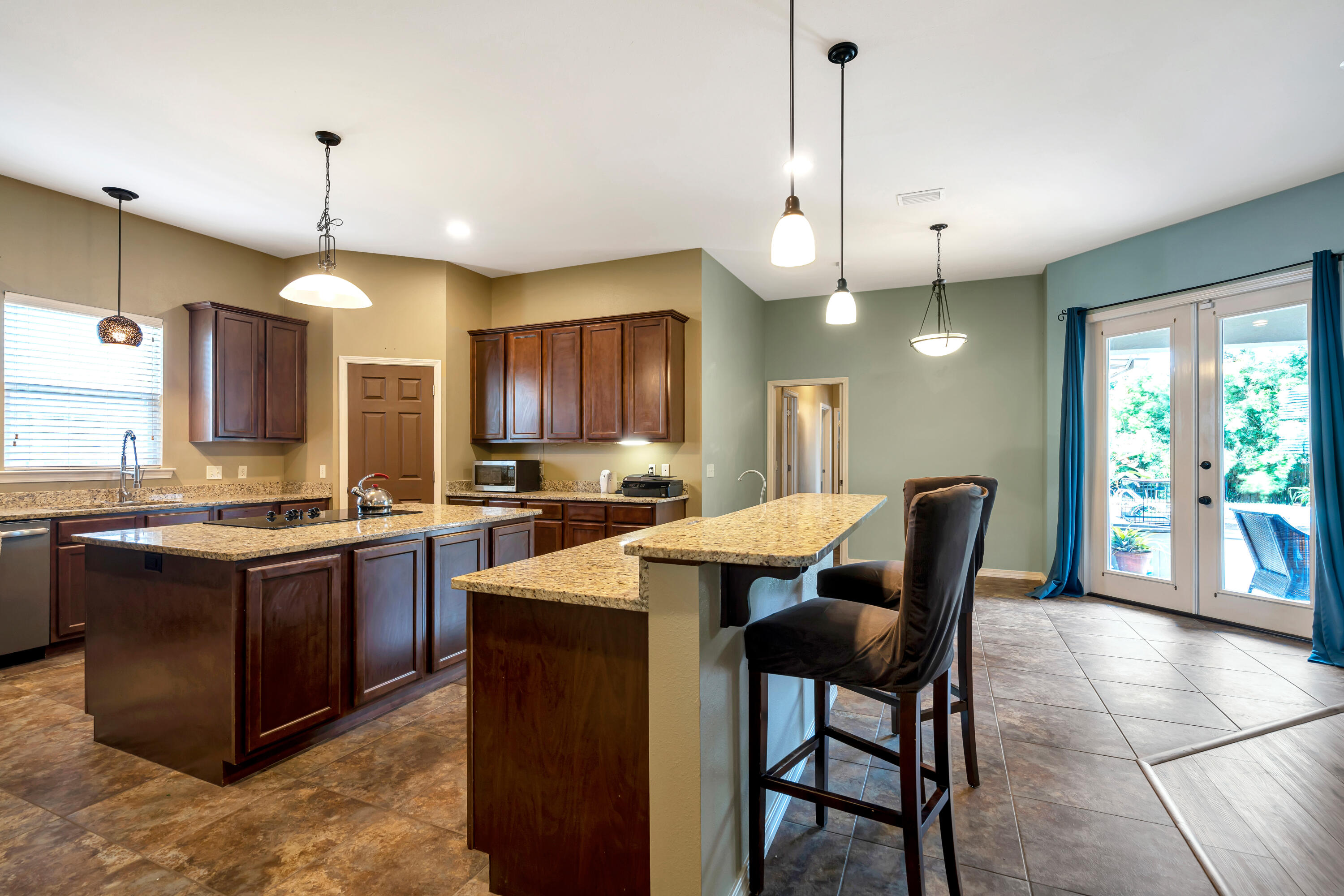 PELICAN BAY S/D - Residential