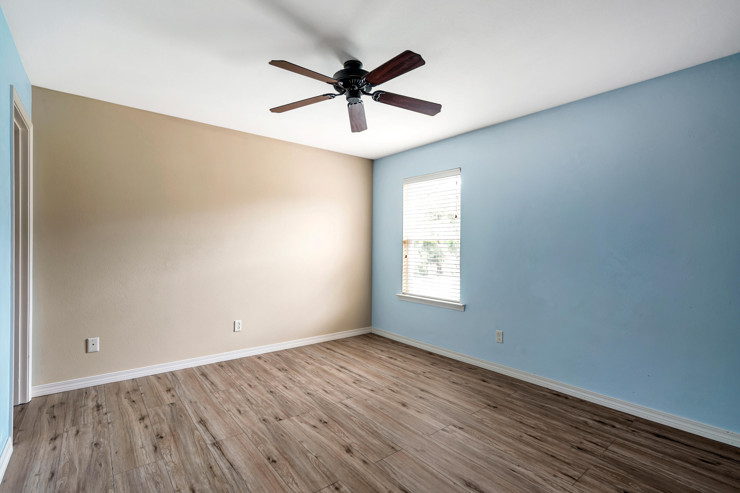 PELICAN BAY S/D - Residential