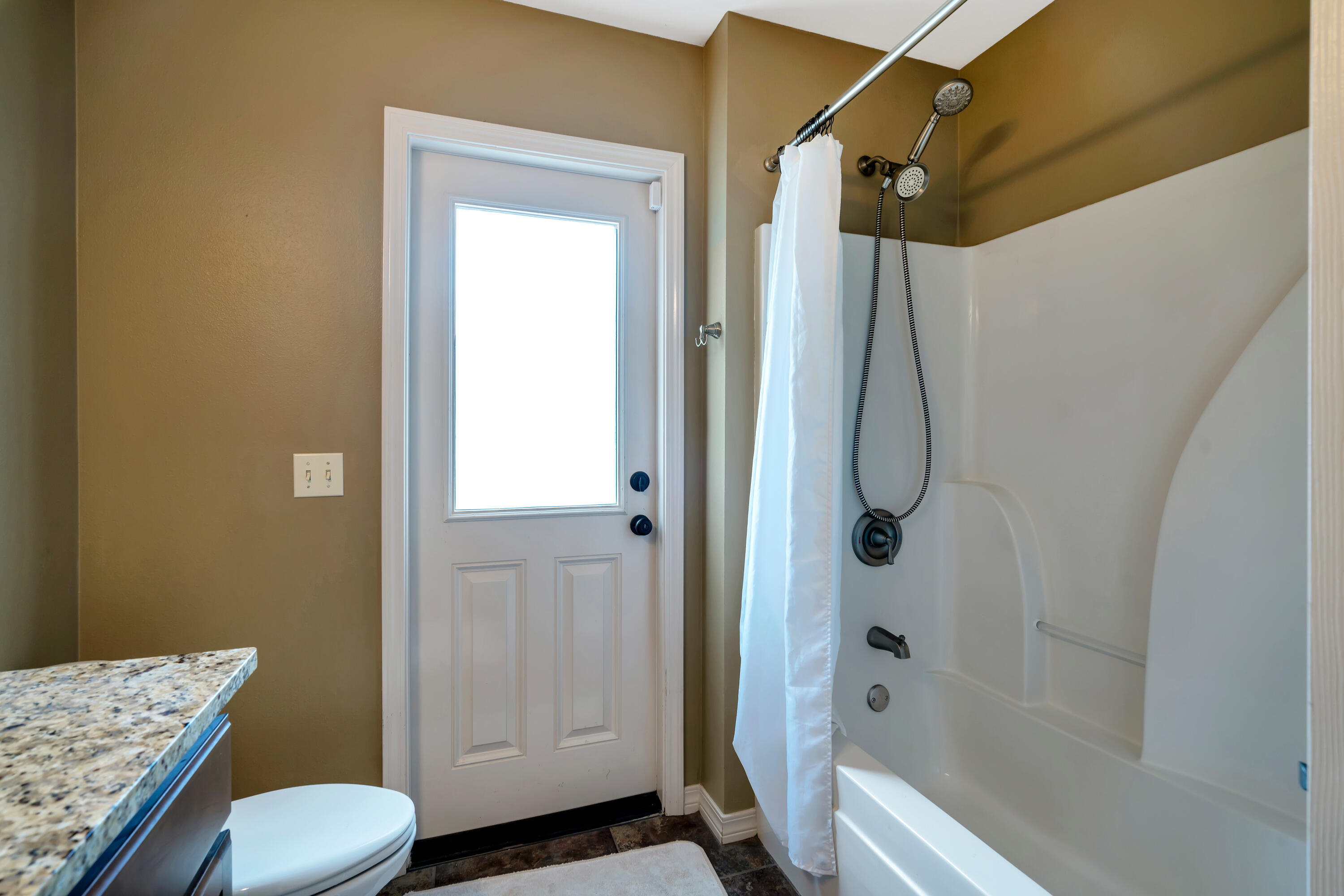 PELICAN BAY S/D - Residential