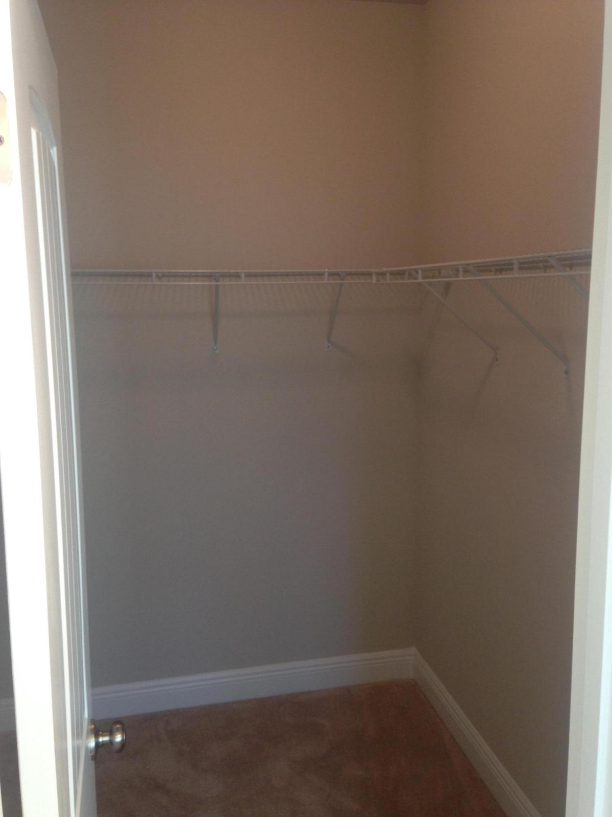 LAGRANGE LANDING - Residential