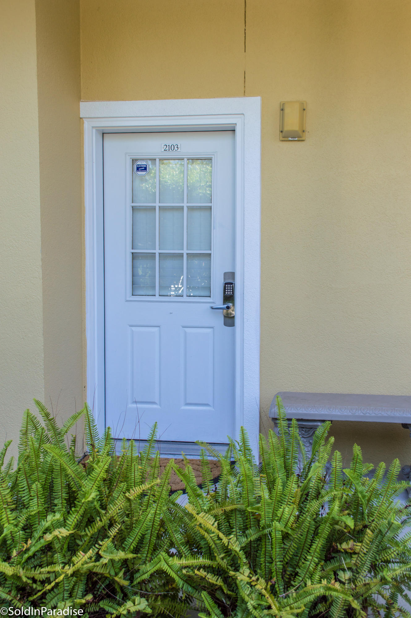 HERON'S WATCH CONDO PH 2 - Residential