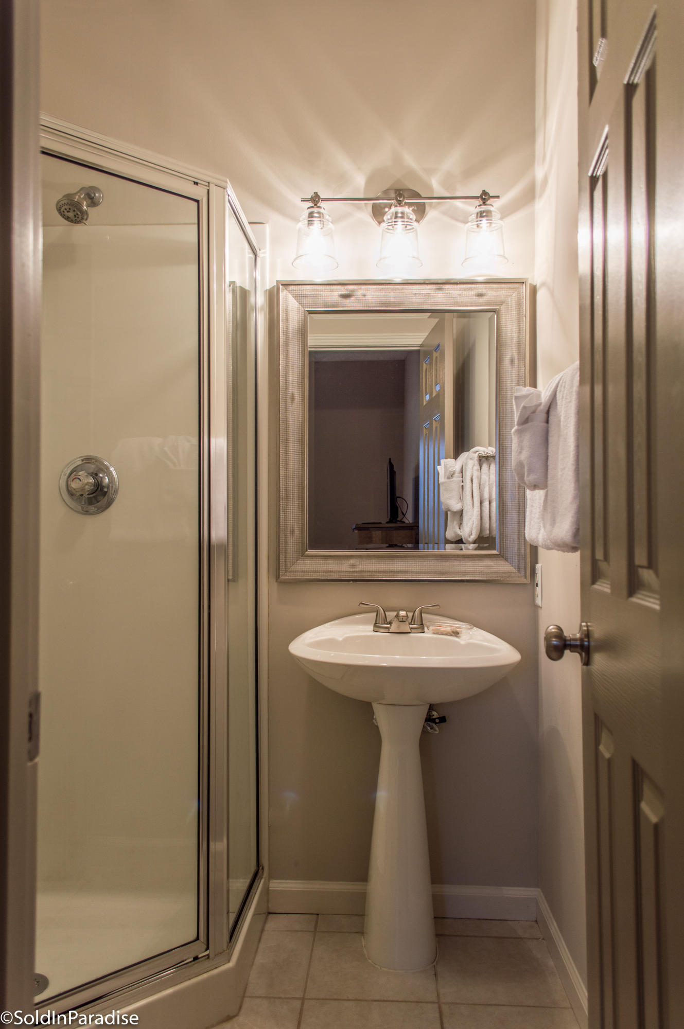 HERON'S WATCH CONDO PH 2 - Residential