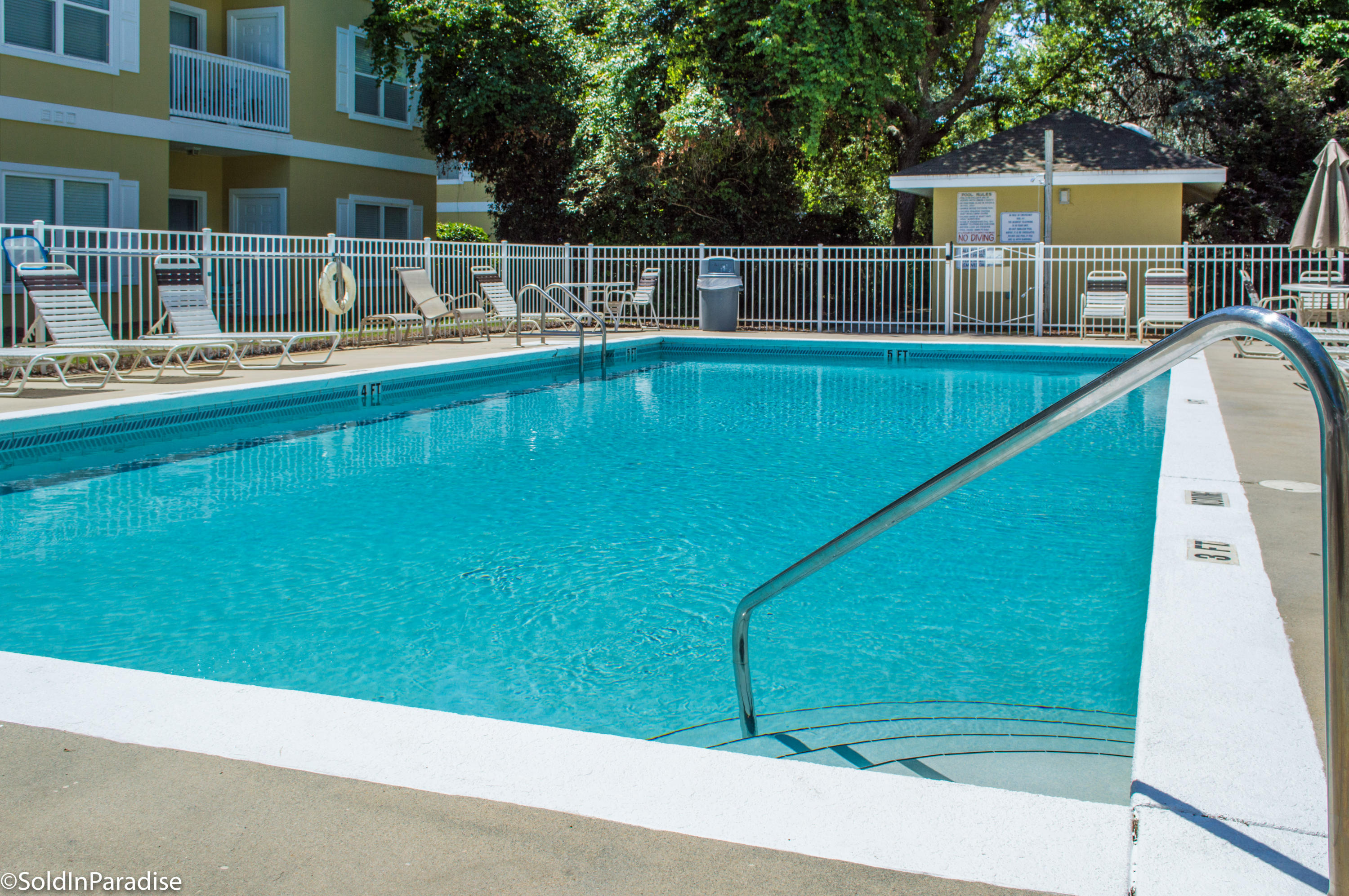 HERON'S WATCH CONDO PH 2 - Residential