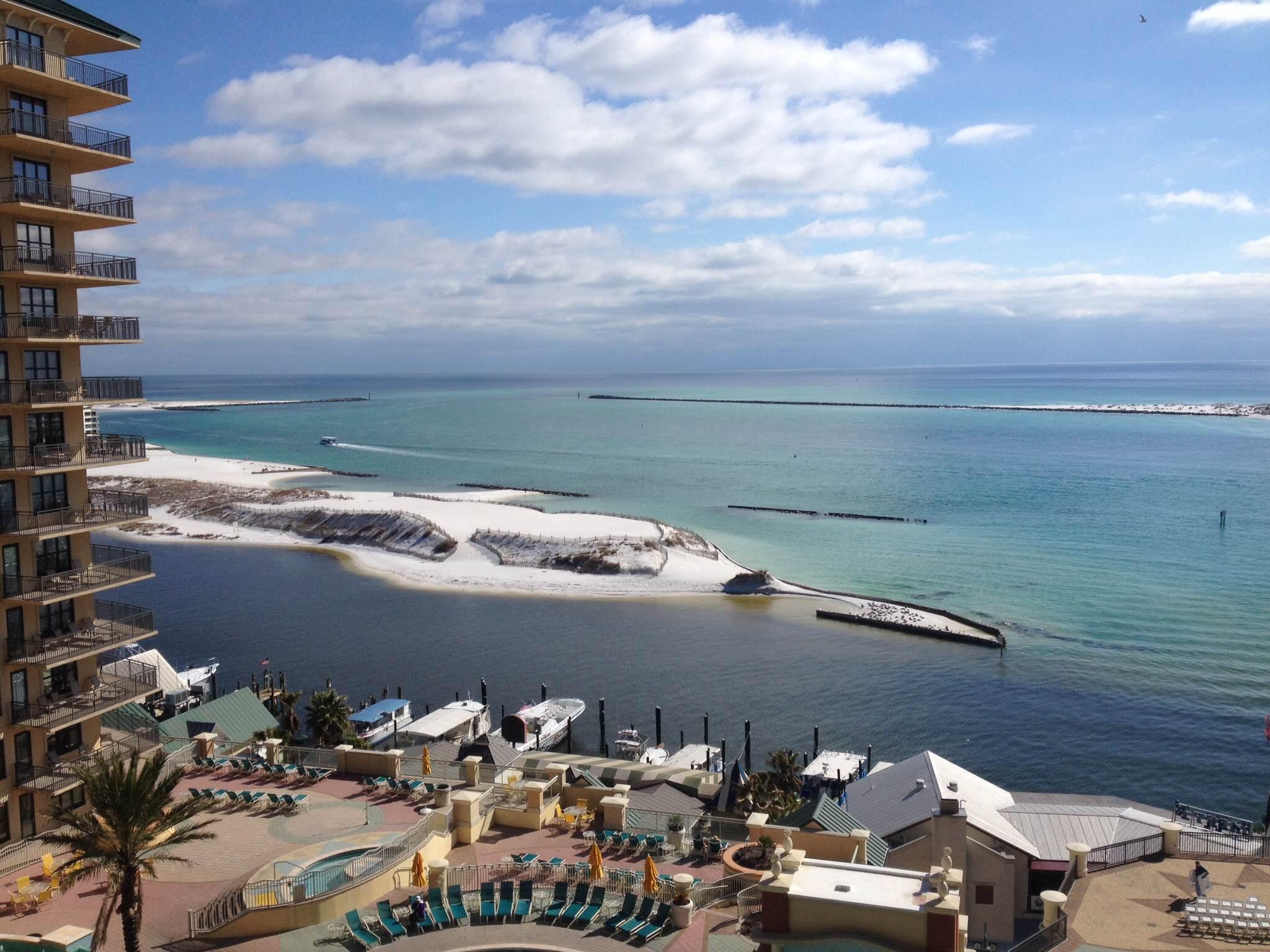 EMERALD GRANDE - Residential