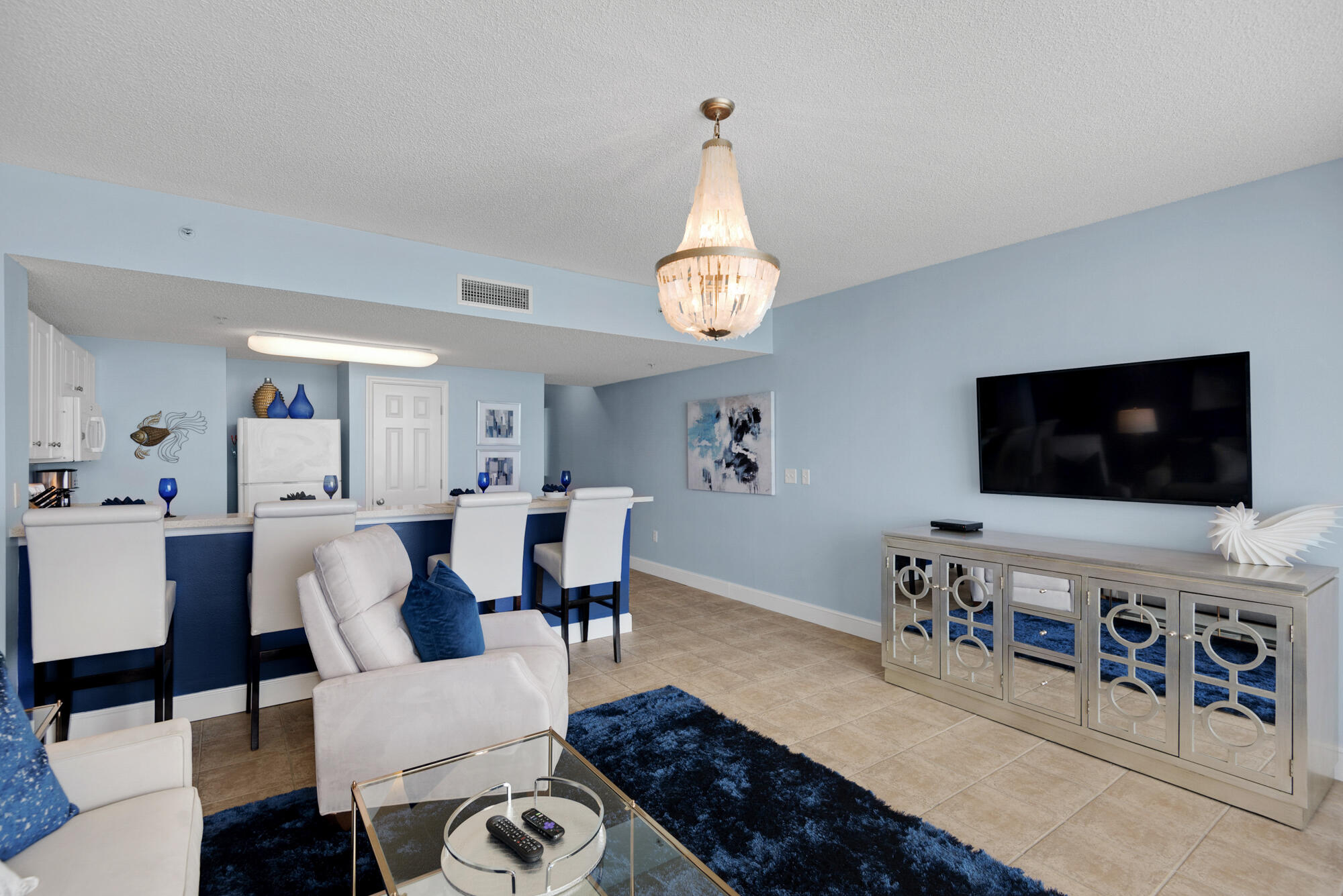 MAJESTIC BEACH TOWERS I - Residential