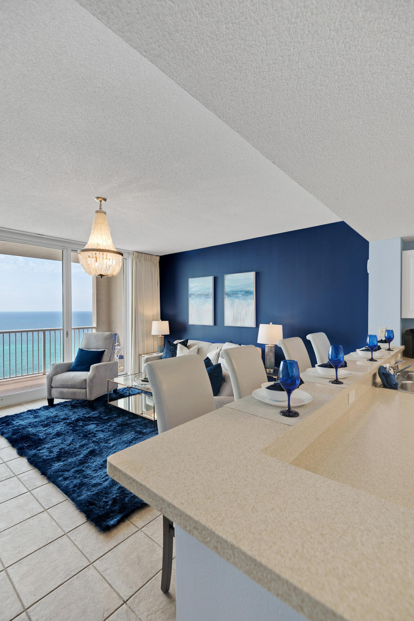 MAJESTIC BEACH TOWERS I - Residential