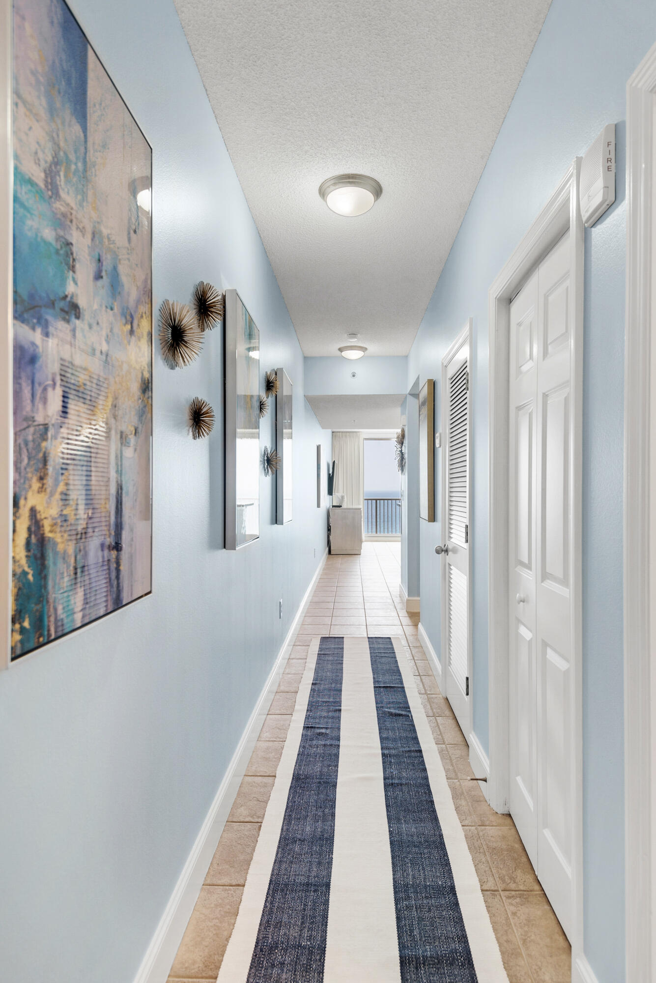 MAJESTIC BEACH TOWERS I - Residential