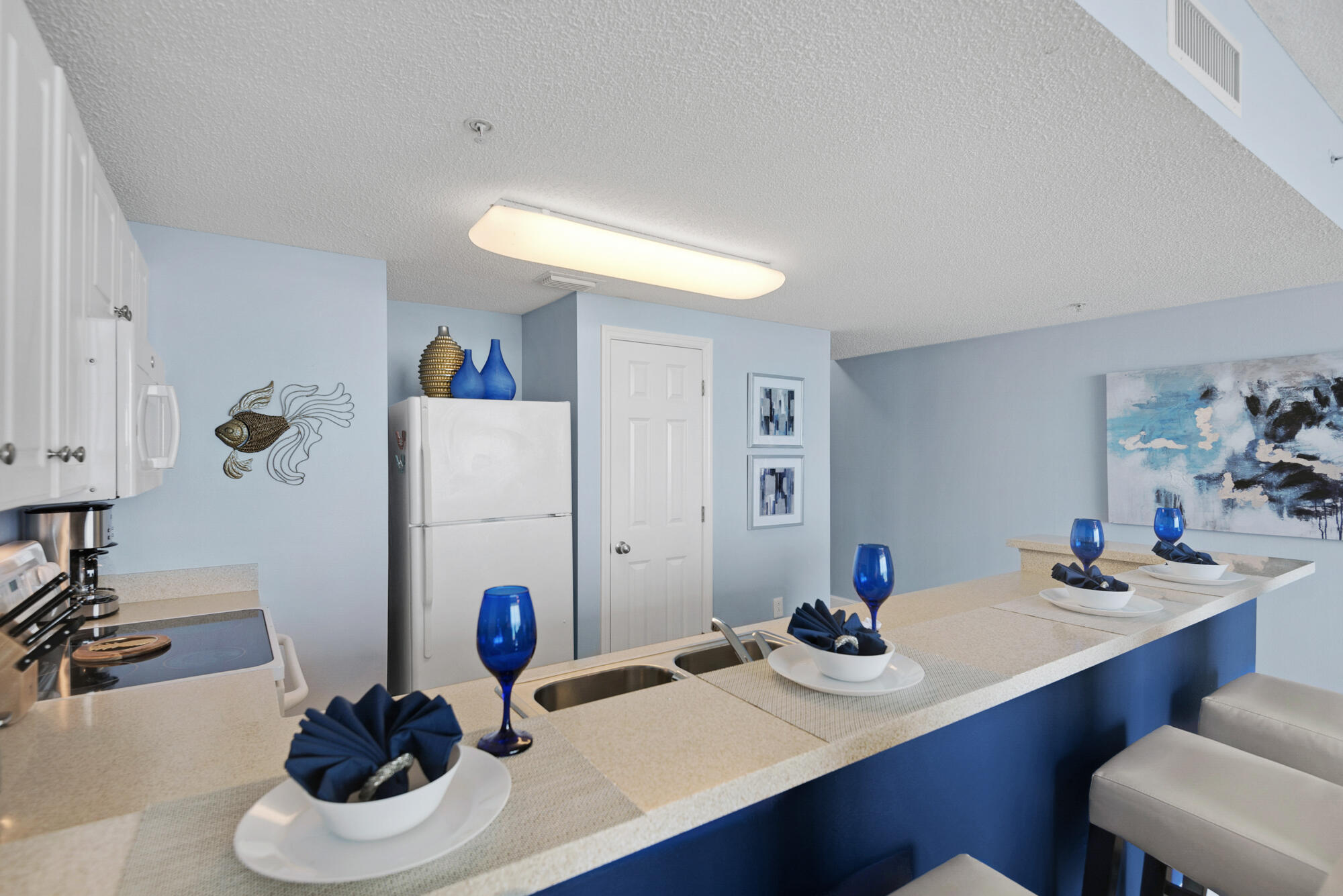 MAJESTIC BEACH TOWERS I - Residential