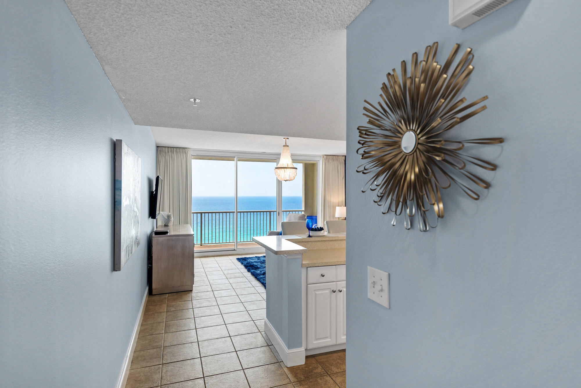 MAJESTIC BEACH TOWERS I - Residential