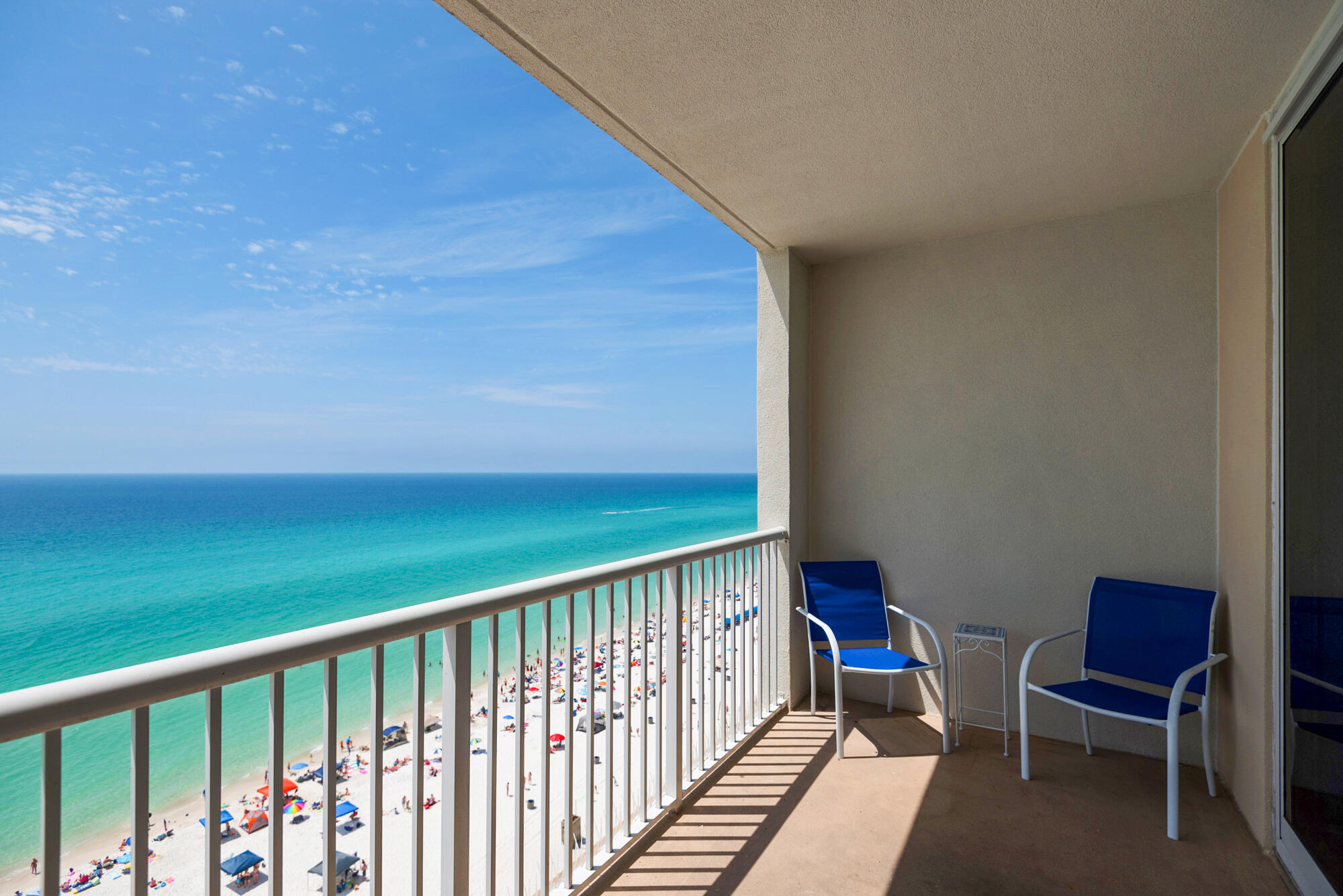 MAJESTIC BEACH TOWERS I - Residential