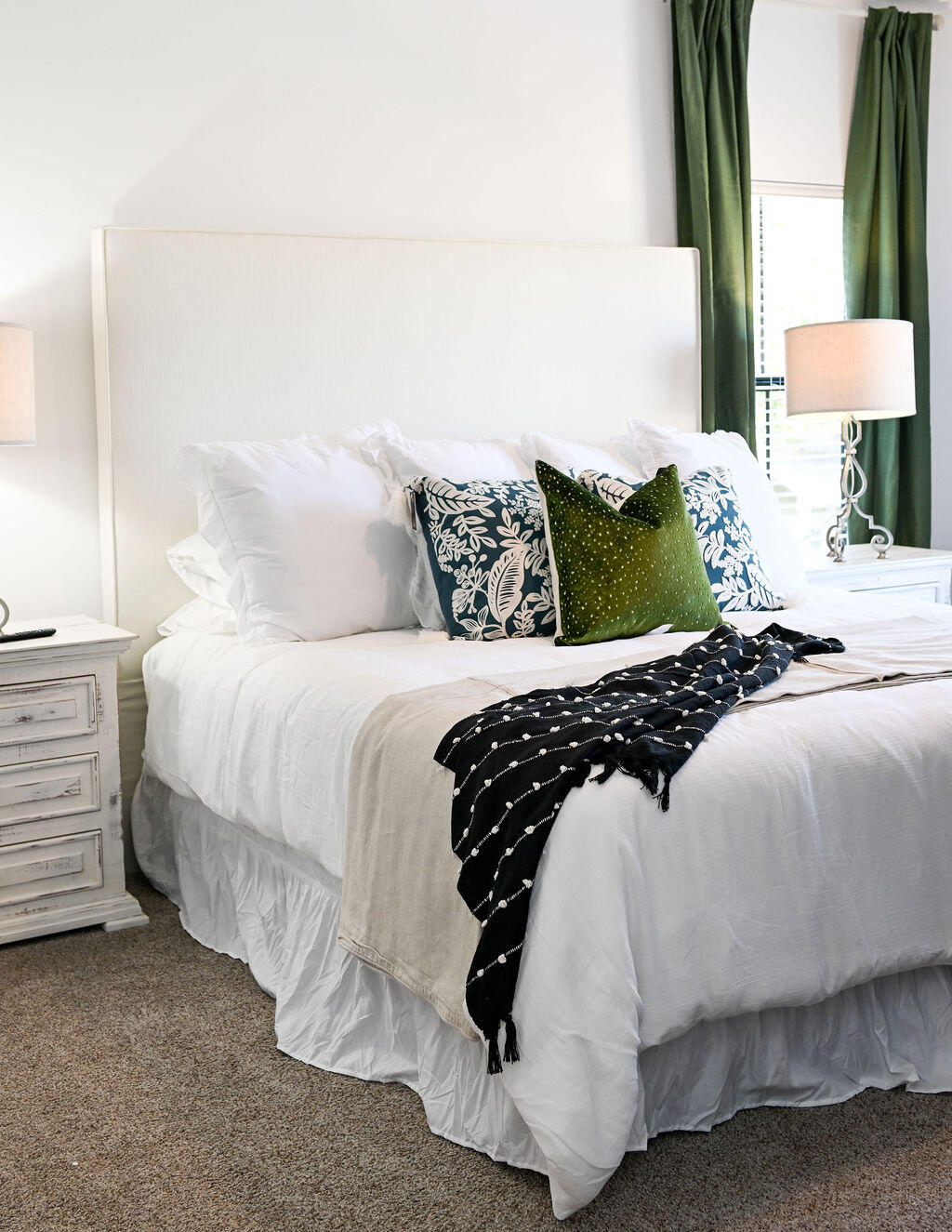 SOUTH HAVEN TOWNHOMES - Residential Lease