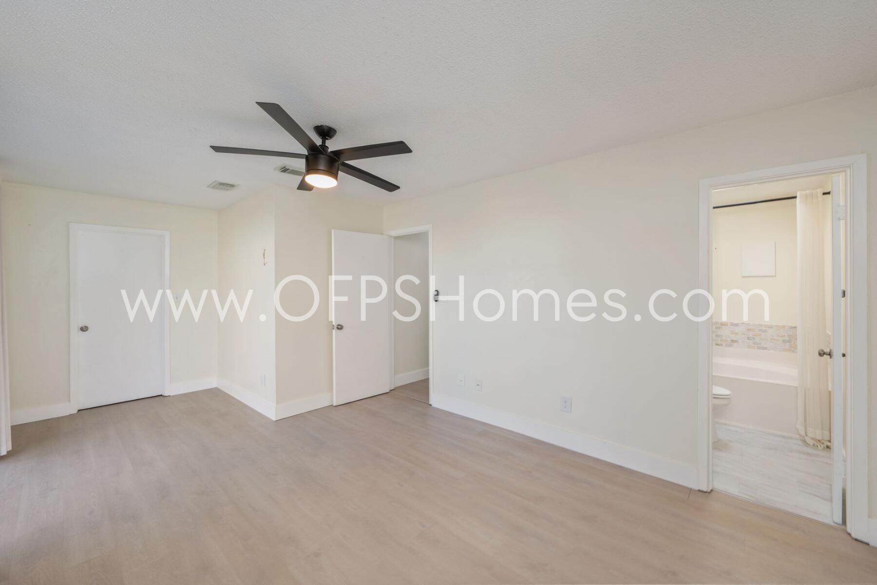 NDIAN OAKS S/D LOT 10 BLK B - Residential Lease