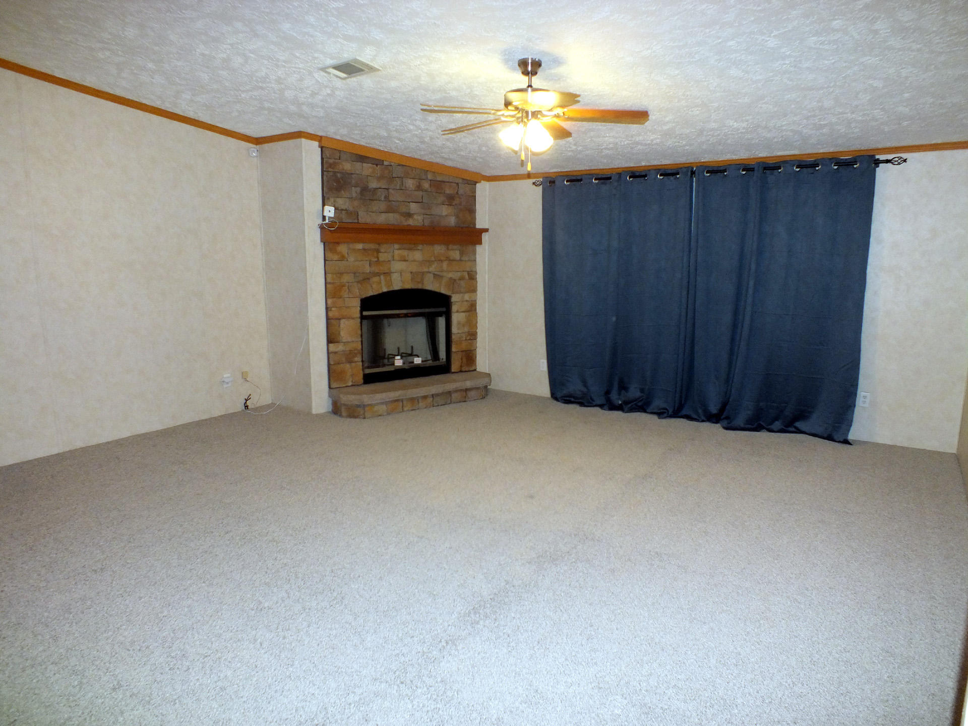 OAKWOOD HILLS UNIT 3 - Residential