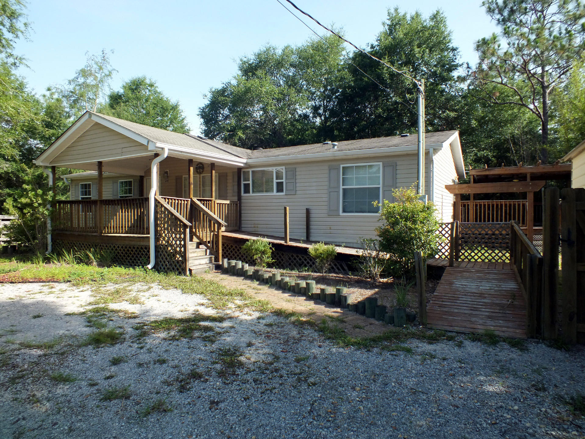 OAKWOOD HILLS UNIT 3 - Residential