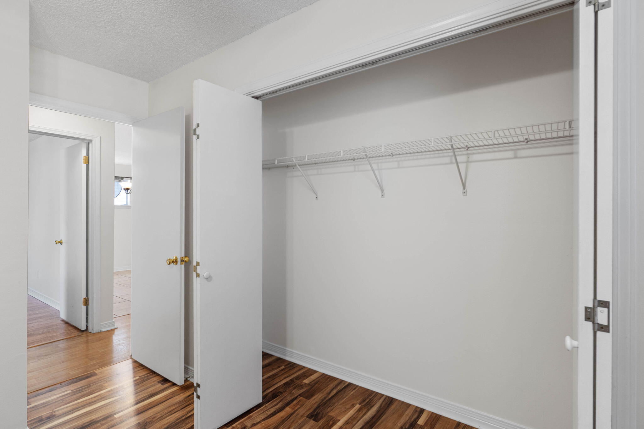 LAKE CHARLESTON - Residential Lease