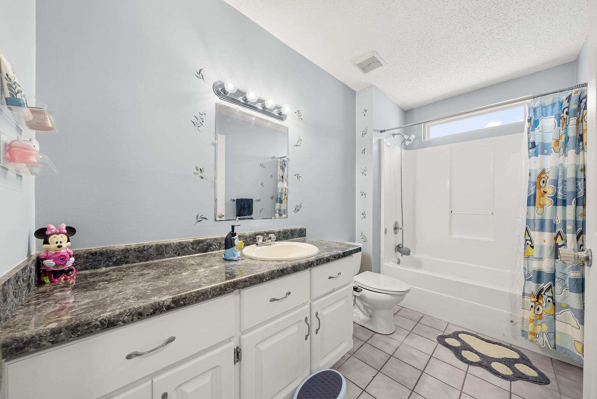 SWEETWATER VILLAGE NORTH PH 3 - Residential