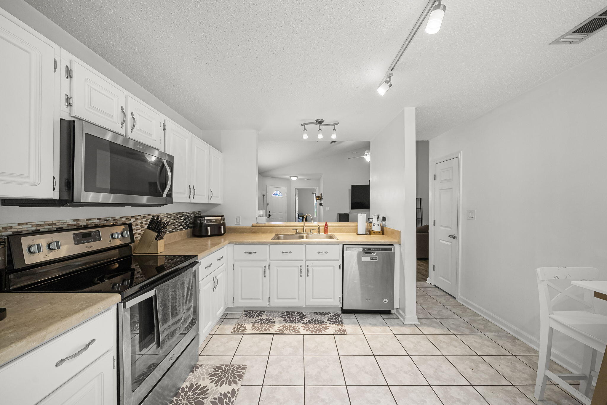 SWEETWATER VILLAGE NORTH PH 3 - Residential