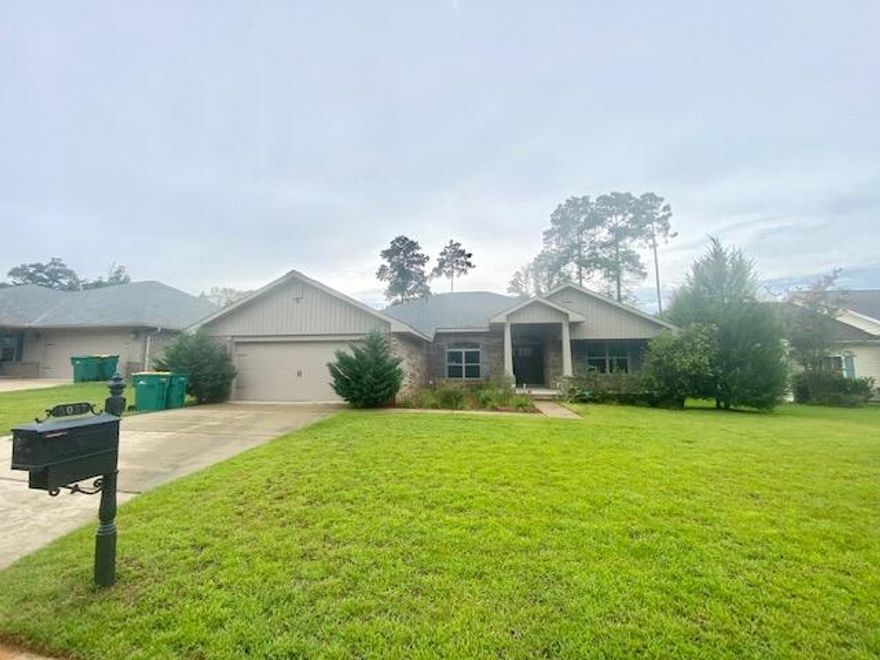 *Available November 7th!!* Pets considered with Owner ApprovalThis Craftsman style build features open and modern planning anchored by a centrally located kitchen featuring gorgeous cabinetry and granite countertops with a breakfast bar. Other cost-saving features include; Blinds as seen, Viviant alarm system with motion sensor and two cameras, keyless entry connected to the security system, and fireplace equipment.Obligo: ***Cut the Upfront Costs -- Move In Without a Security Deposit!***We've partnered with Obligo to help qualified renters save money when it matters most. *All pets are registered via pet screening, and all assistance animals are verified through the same screening process.**

**Carpet cleaning (if applicable) & Admin Fee charged **

Tenant to verify all data. Please contact Sound Choice Real Estate to schedule a showing- 850-389-8533.

***Approval is based on several factors as follows***
- Rental History and Verification
- Employment History and Verification
- Credit History
- Criminal Background & Terrorist Database Check
- Pet Verification