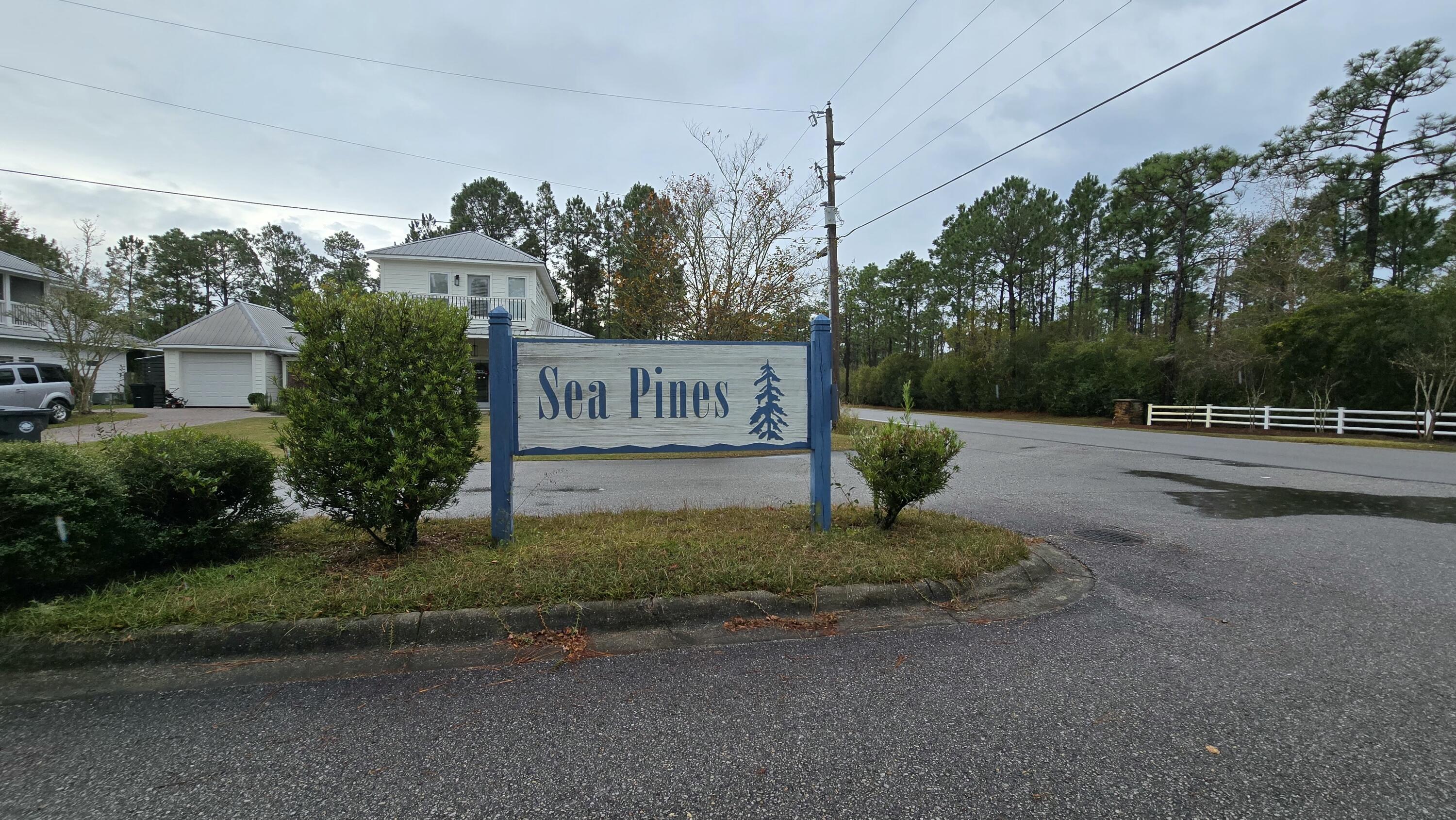 SEA PINES - Land