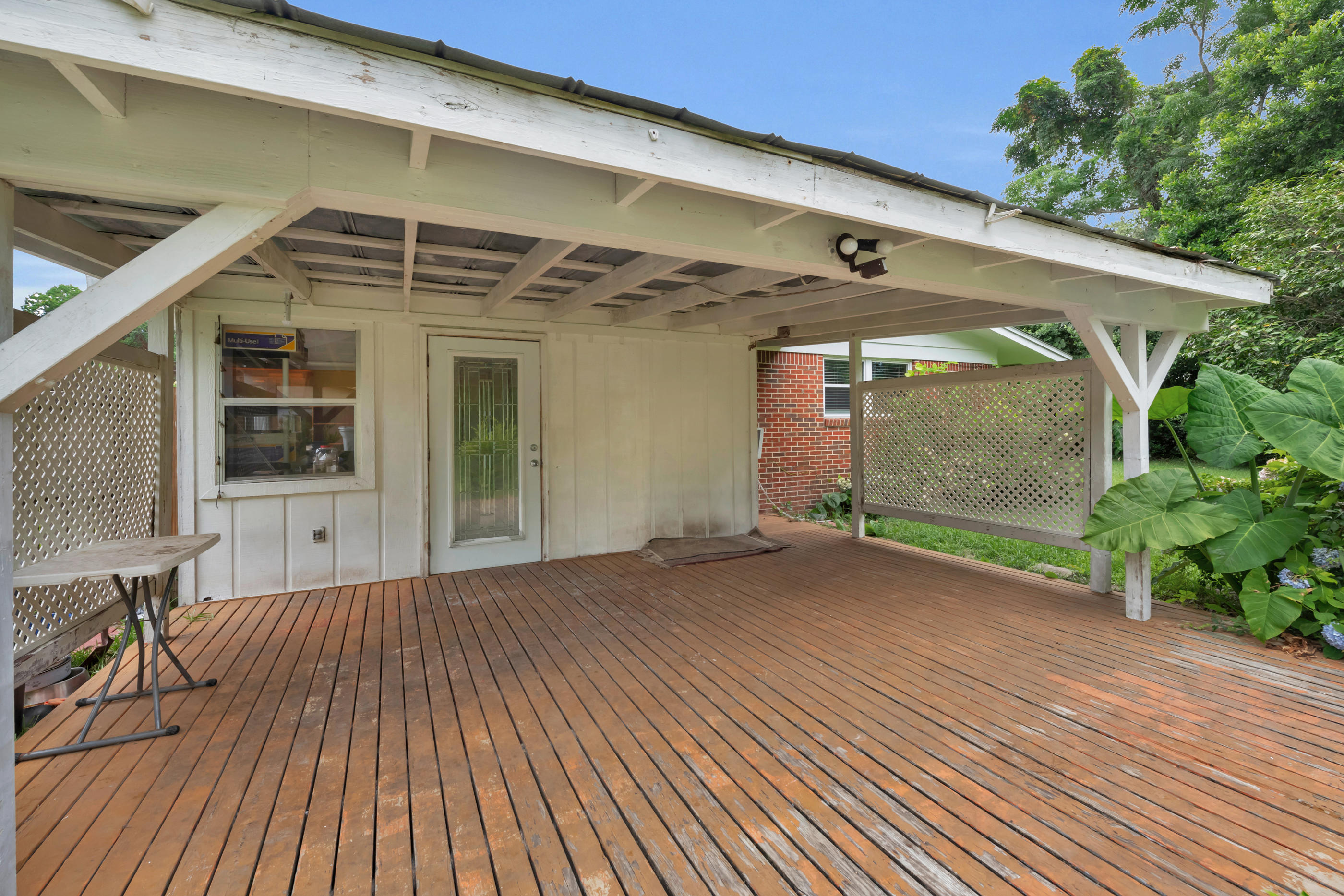 BAYOU WOODS - Residential