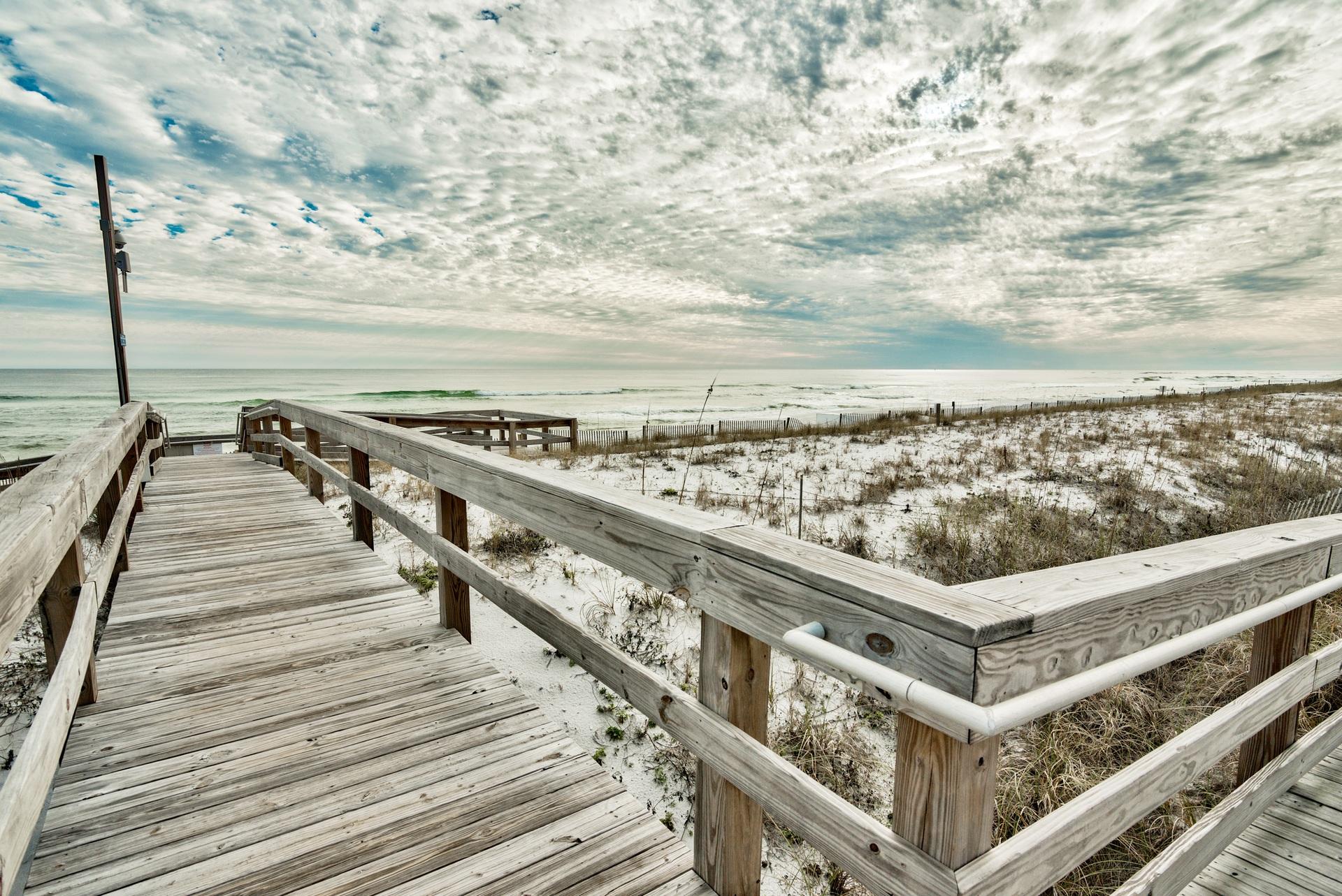 AEGEAN CONDO - Residential