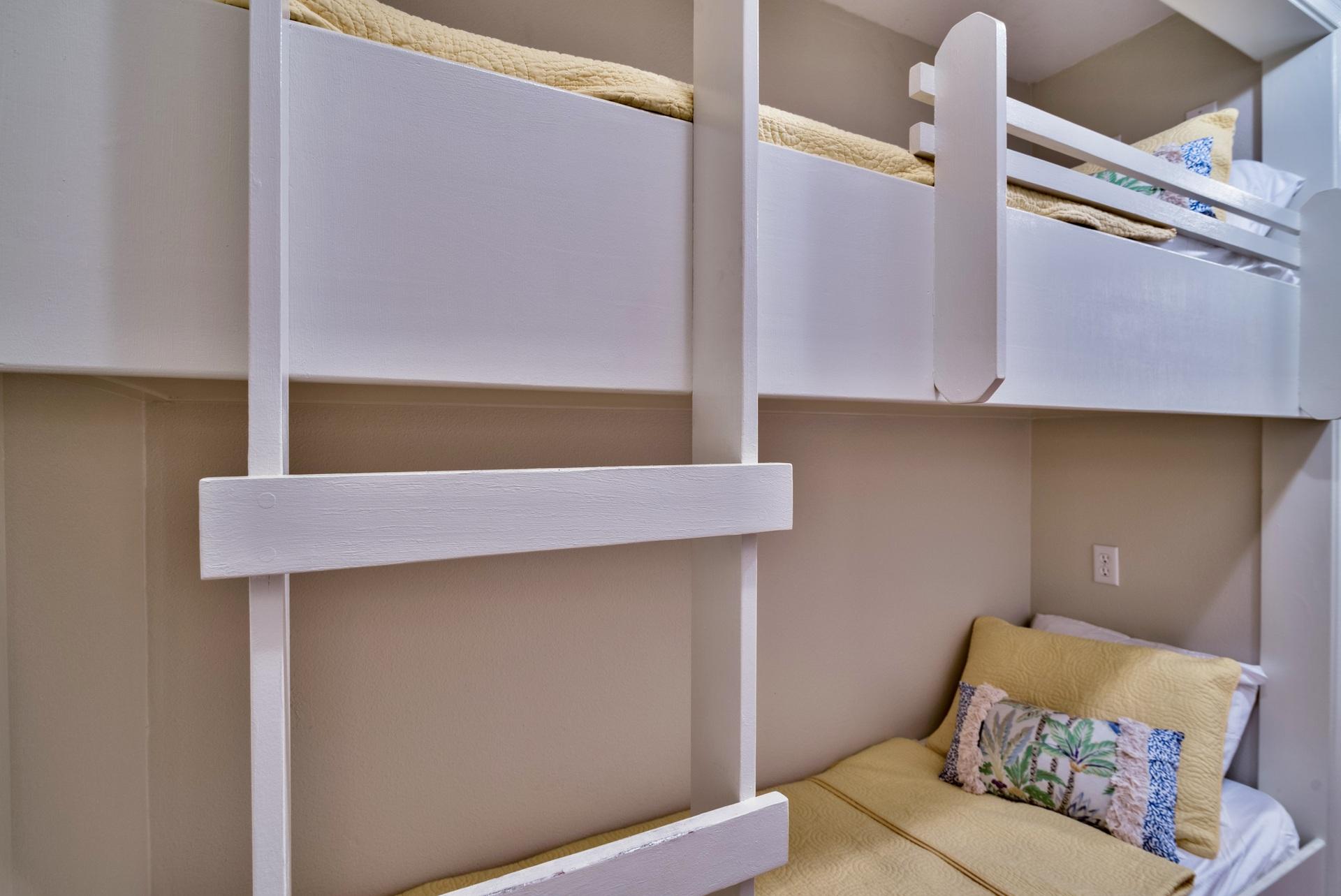 AEGEAN CONDO - Residential