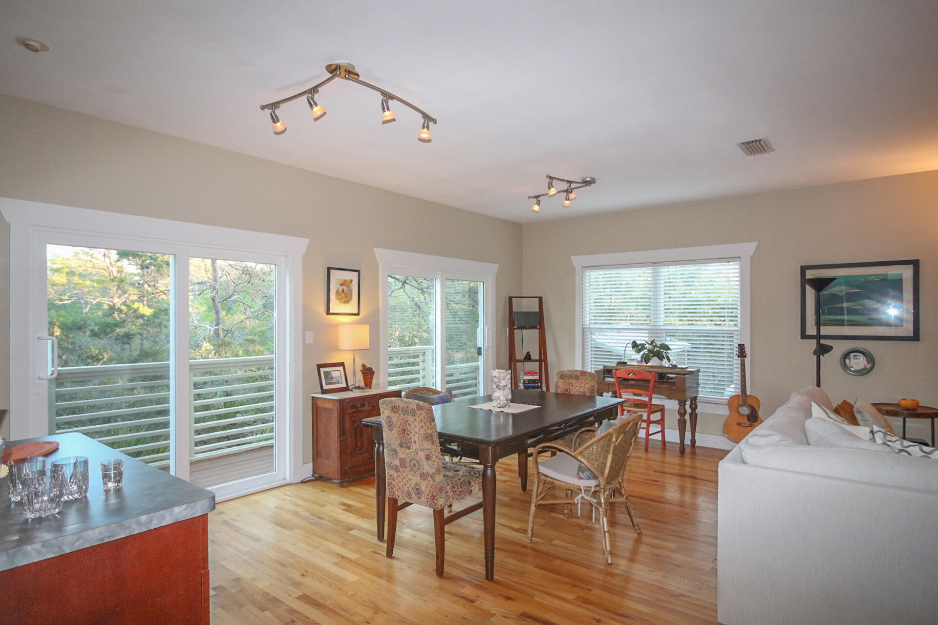 PINES OF BLUE MOUNTAIN - Residential