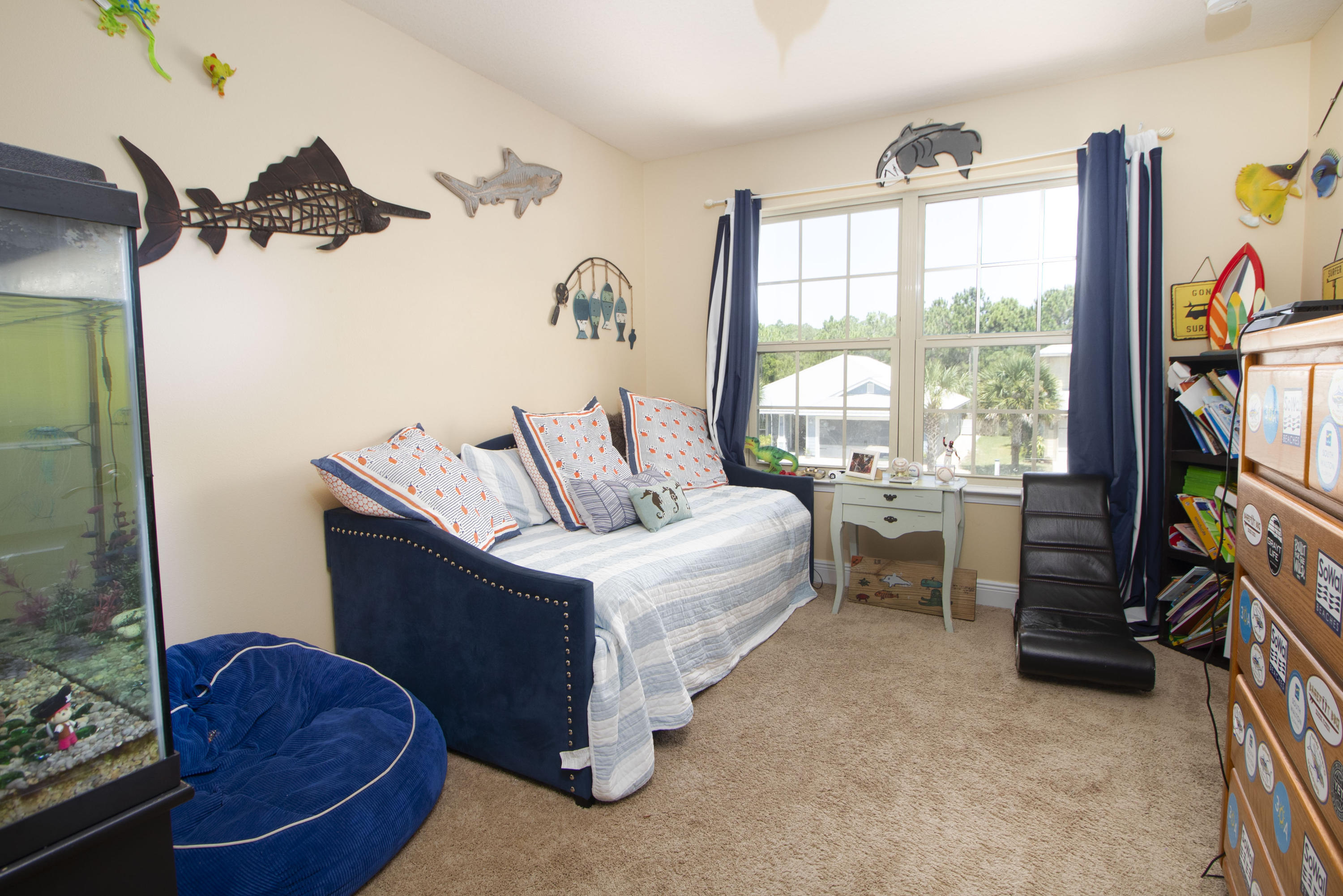 EAGLE BAY - Residential