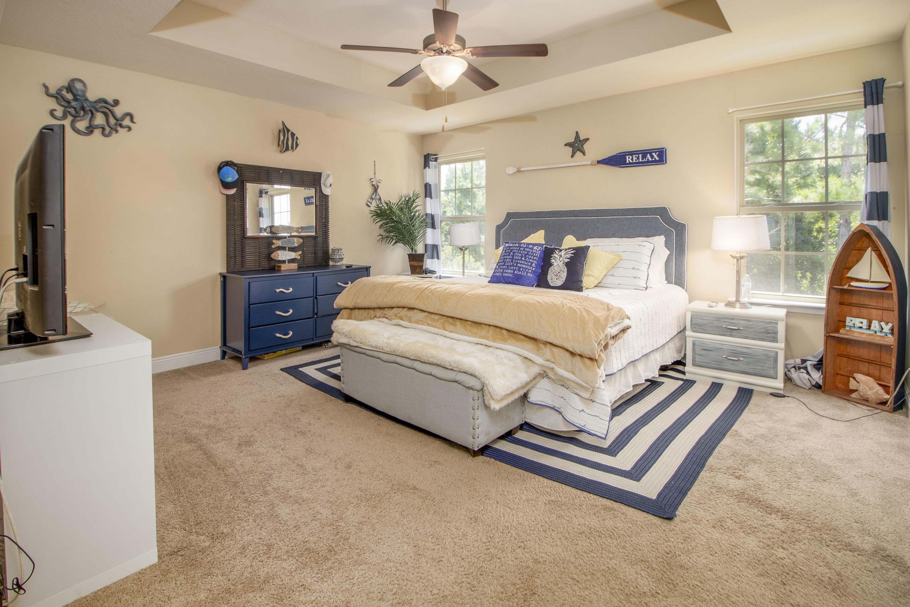 EAGLE BAY - Residential