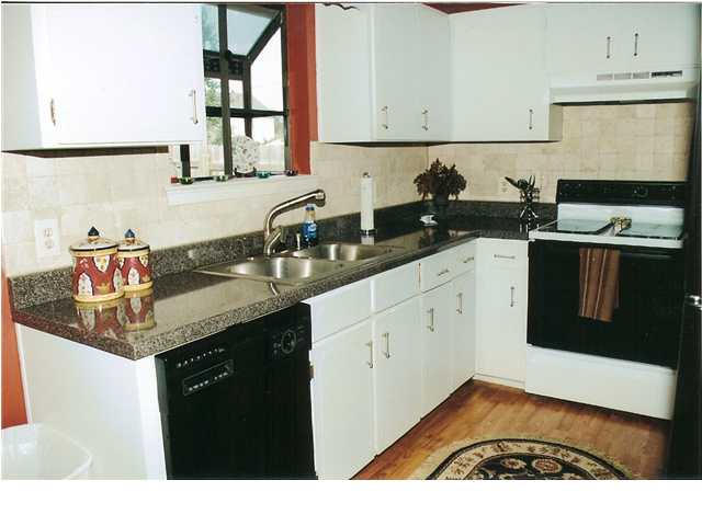 GULF MANOR S/D - Residential Lease