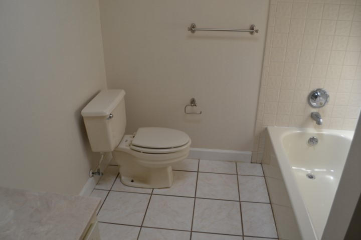 GULF MANOR S/D - Residential Lease