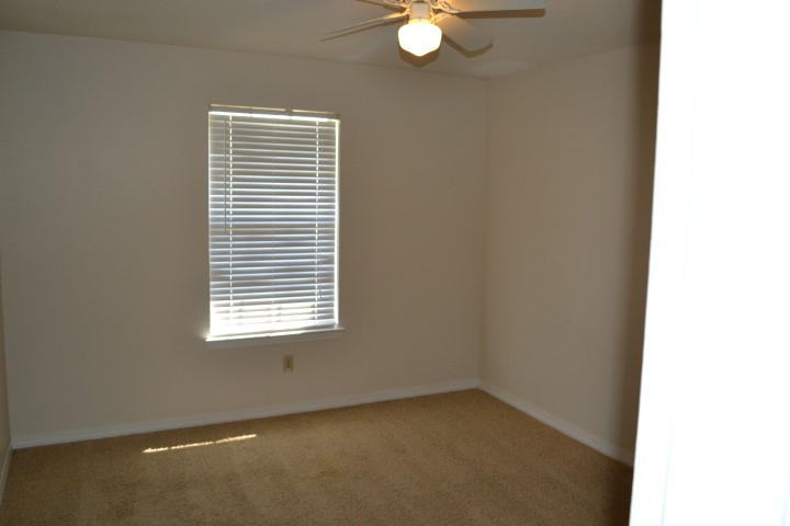 GULF MANOR S/D - Residential Lease