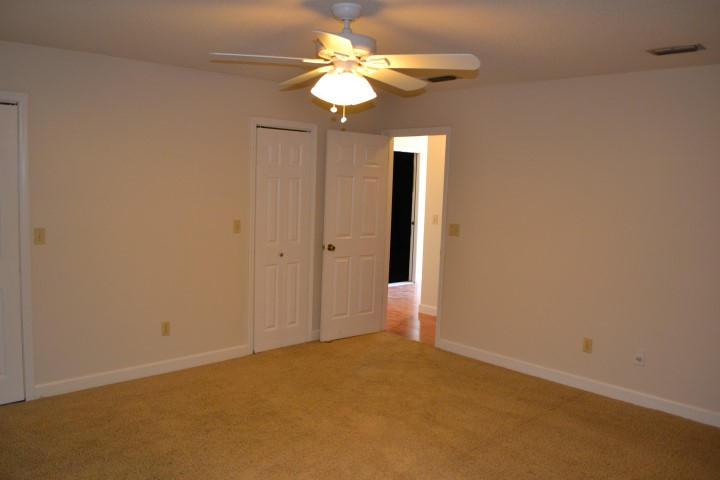 GULF MANOR S/D - Residential Lease