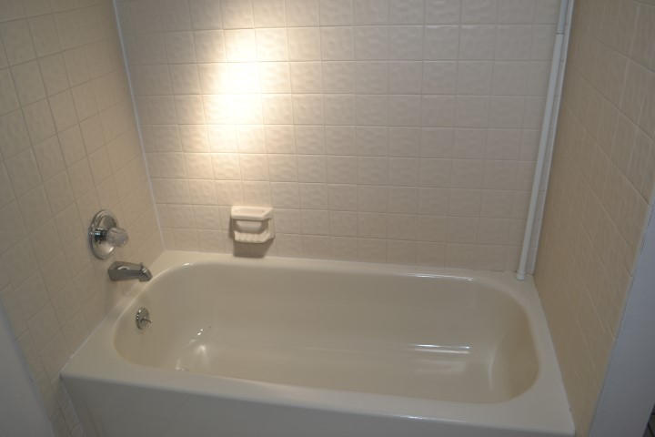 GULF MANOR S/D - Residential Lease