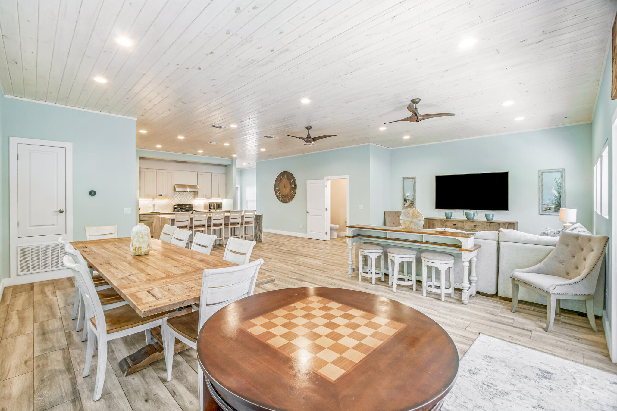 FRANGISTA BEACH 2ND ADDN - Residential