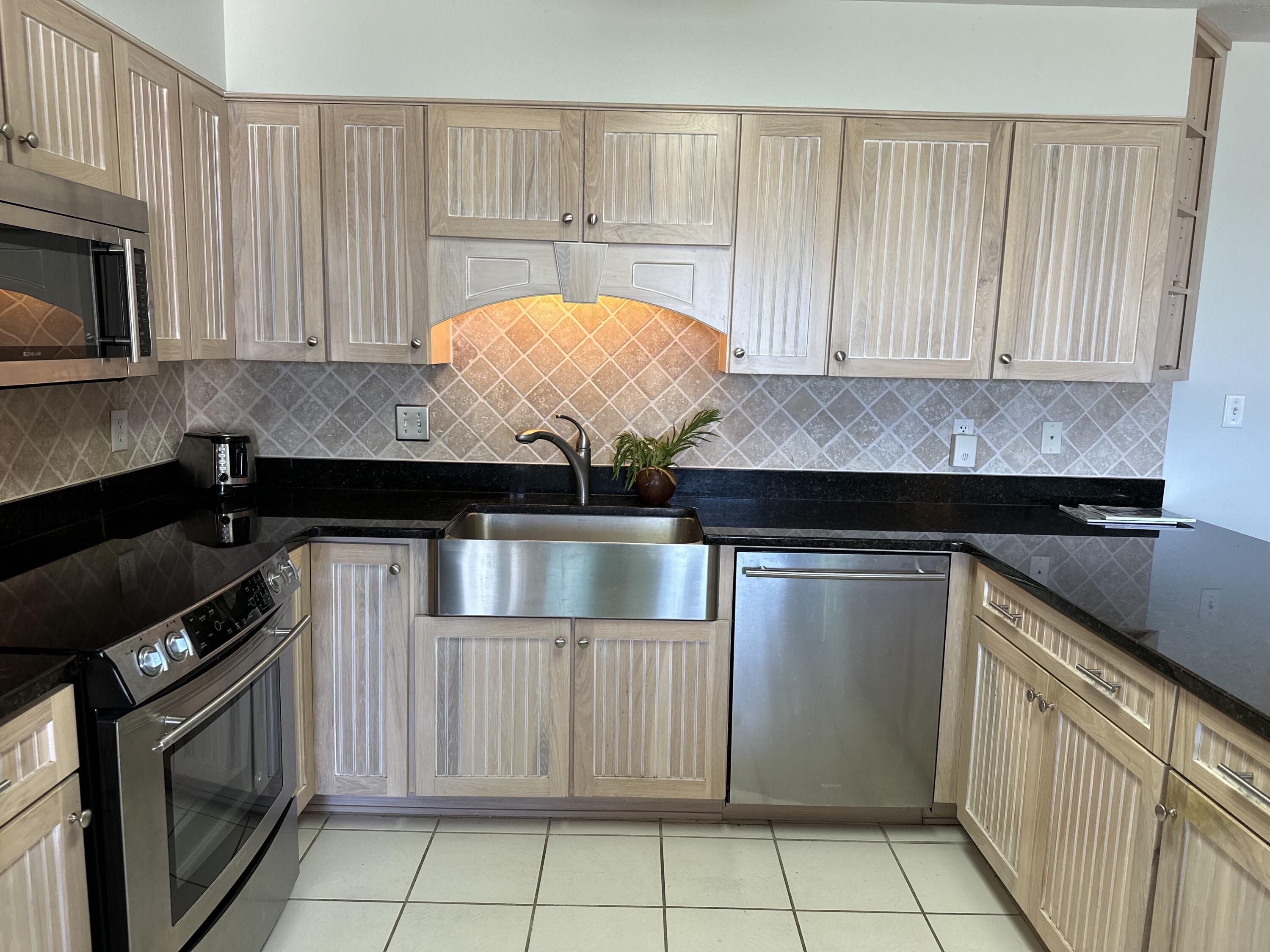 Blue Tide Condo - Residential