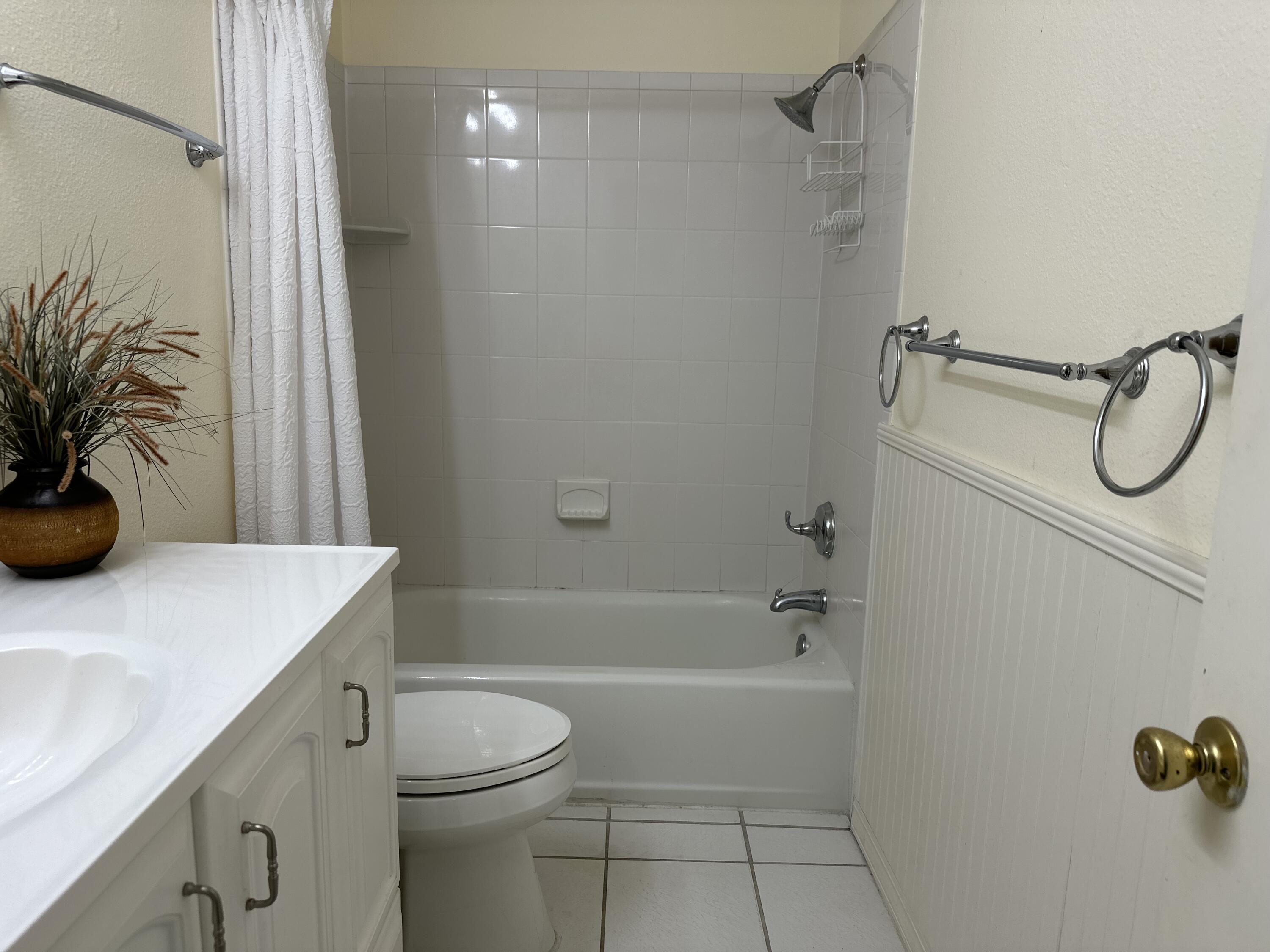 Blue Tide Condo - Residential