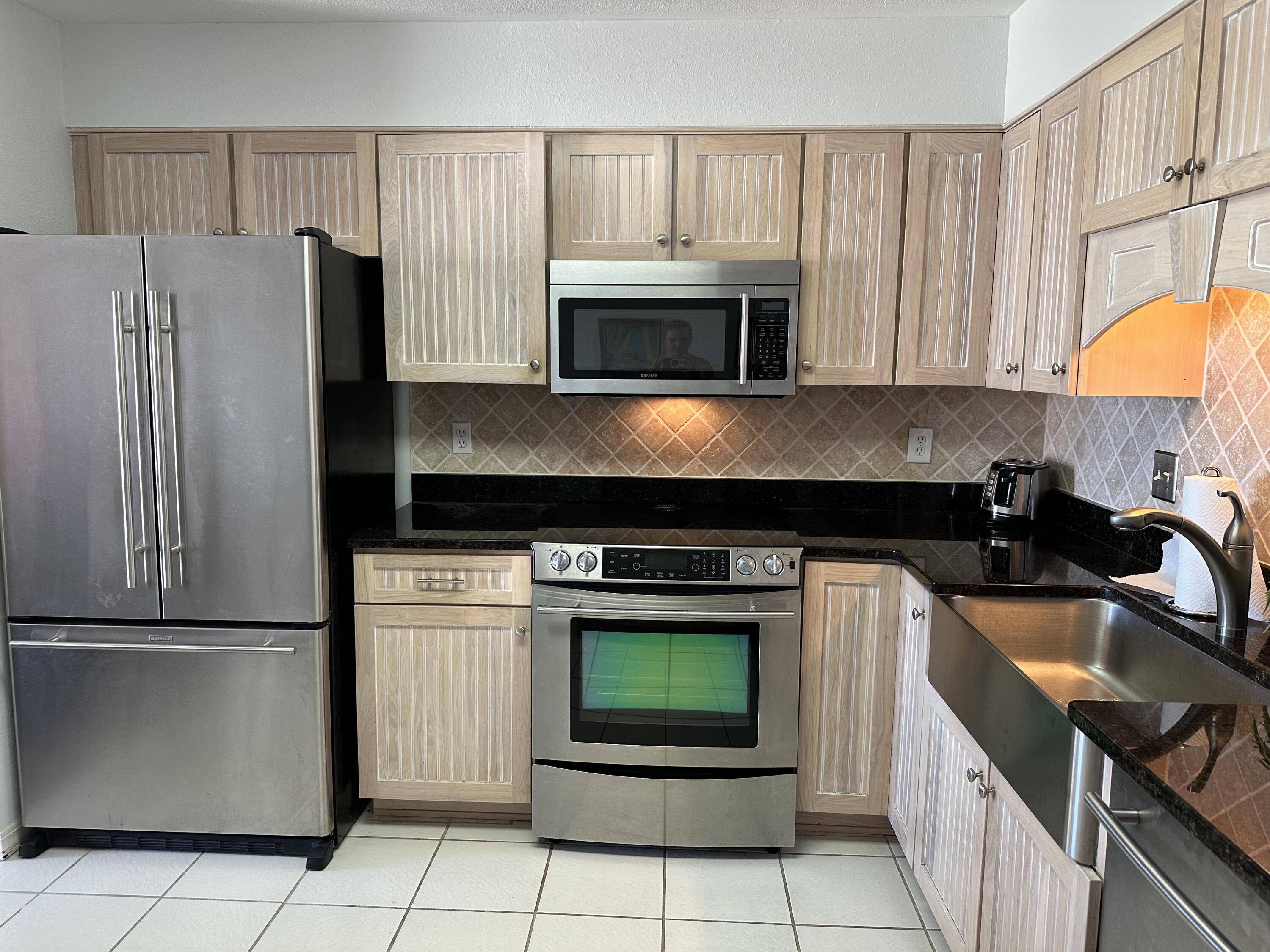 Blue Tide Condo - Residential