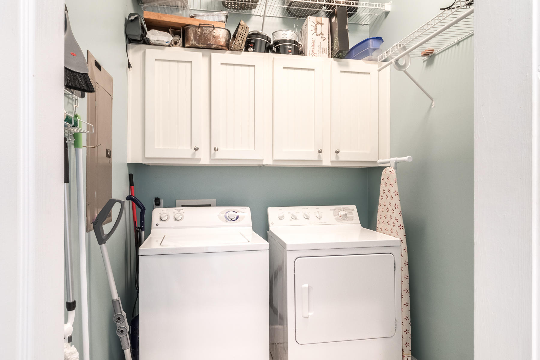 PAVILION PALMS - Residential