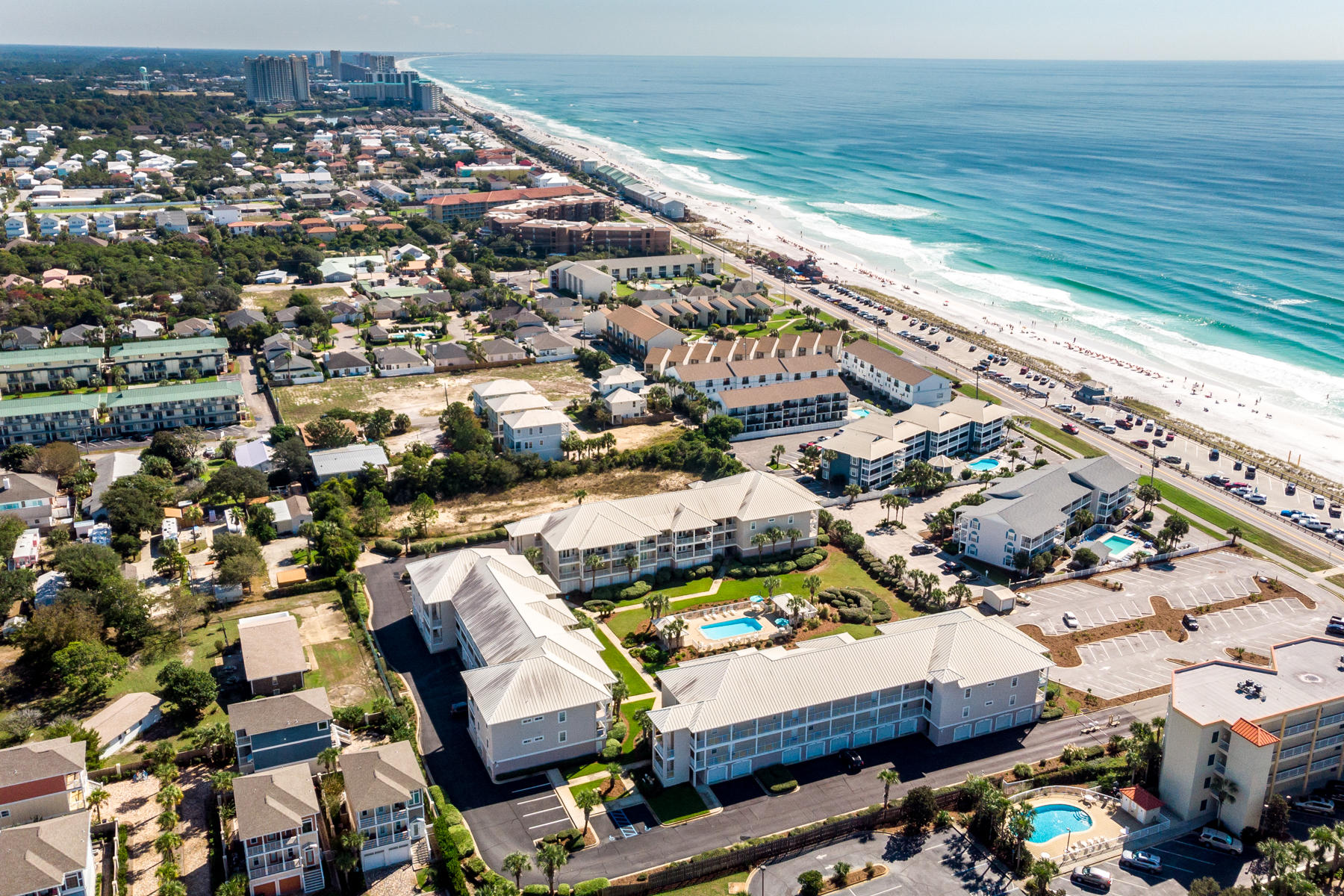 PAVILION PALMS - Residential