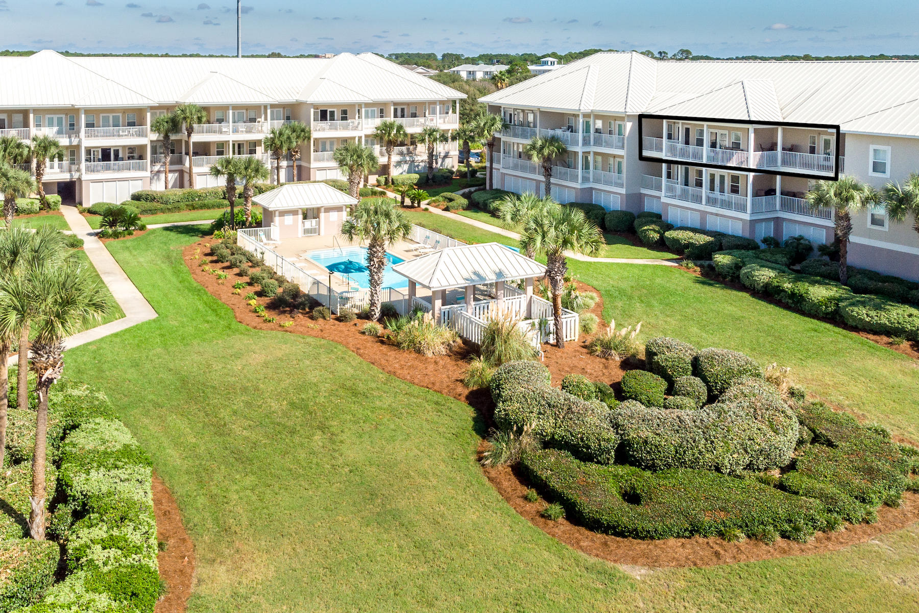 PAVILION PALMS - Residential