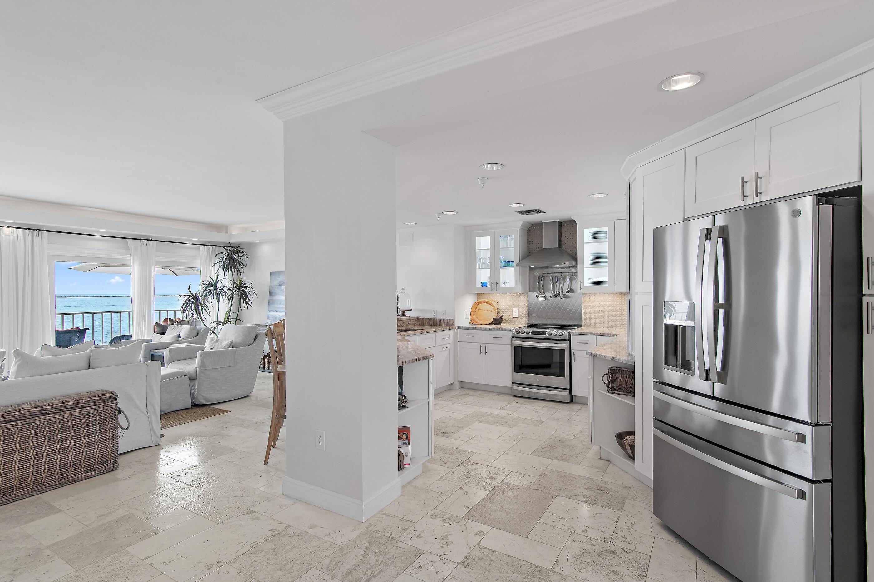 WATERVIEW TOWERS PH 2 - Residential